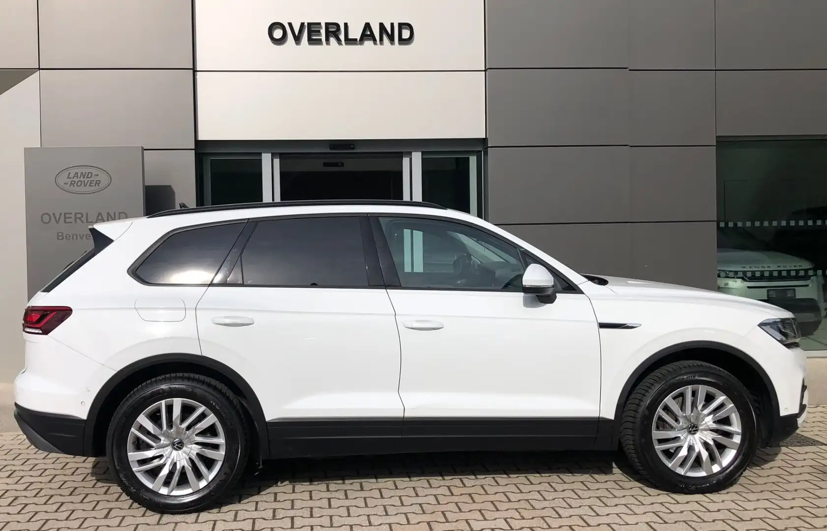 Volkswagen Touareg 3.0 V6 TDI SCR Bianco - 2