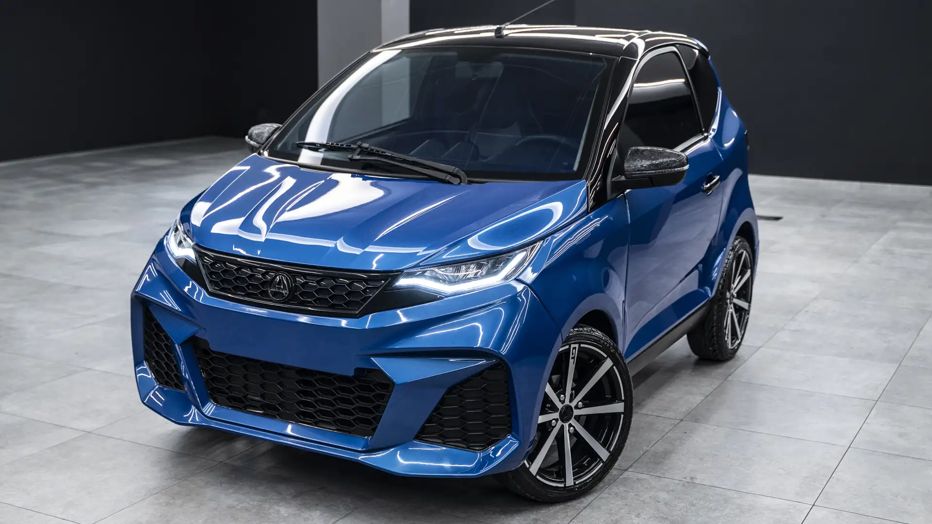 Aixam GTO NEW MODEL *SOLI 4.060 KM* CAR PLAY CAM UNICO PROP. Blau - 1