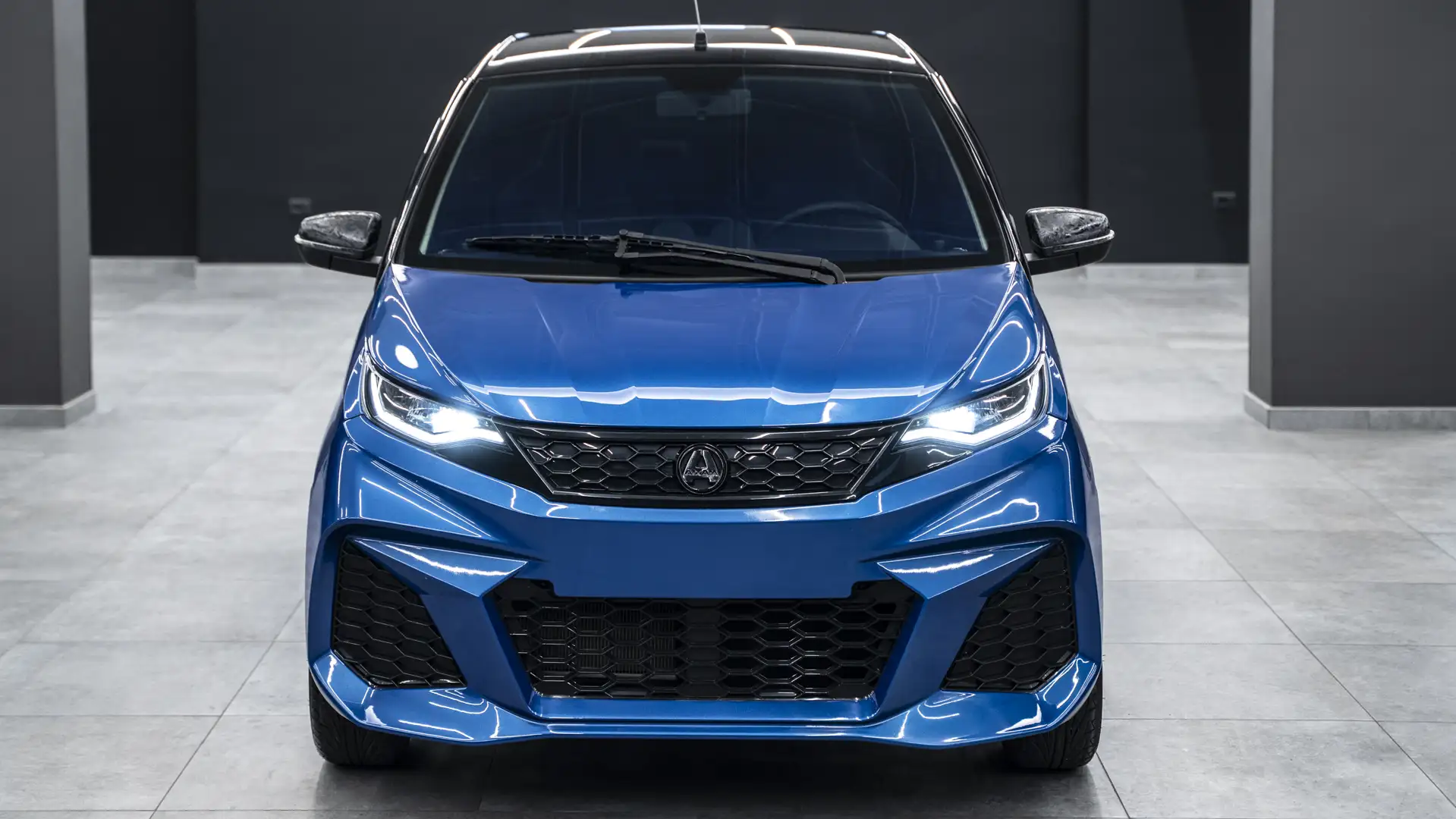 Aixam GTO NEW MODEL *SOLI 4.060 KM* CAR PLAY CAM UNICO PROP. Blau - 2