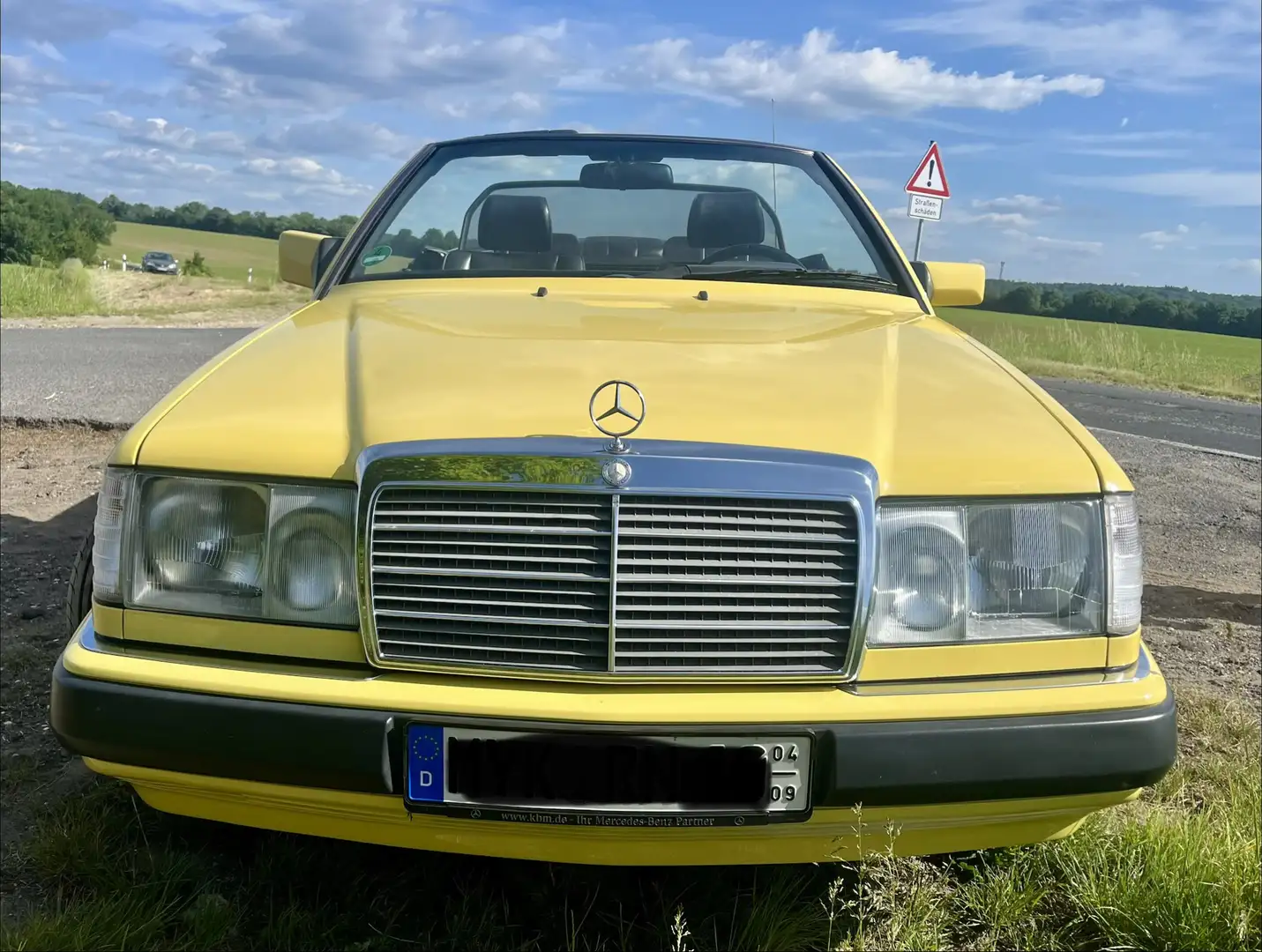 Mercedes-Benz CE 300 Gelb - 2