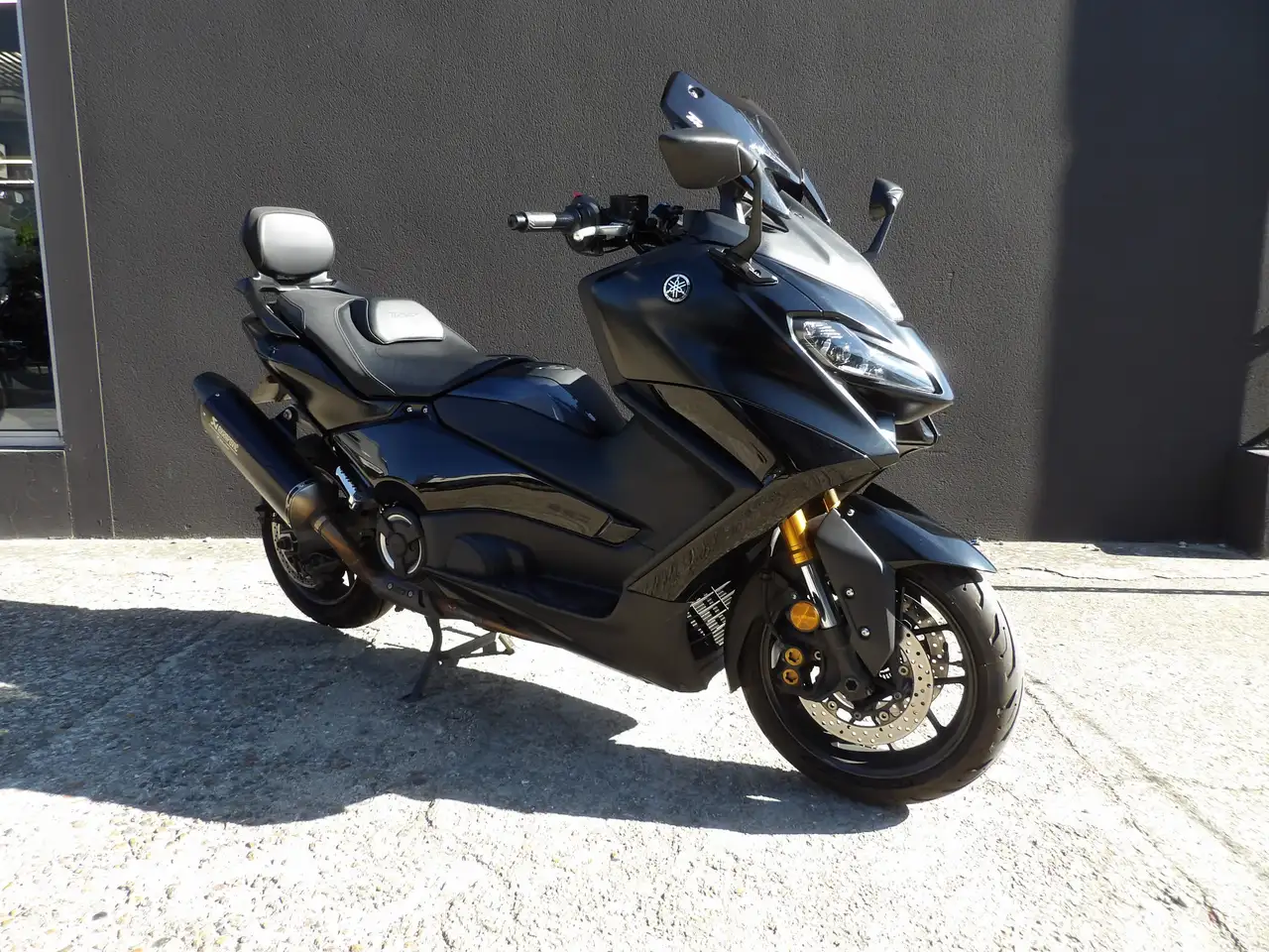 Yamaha Tmax 560