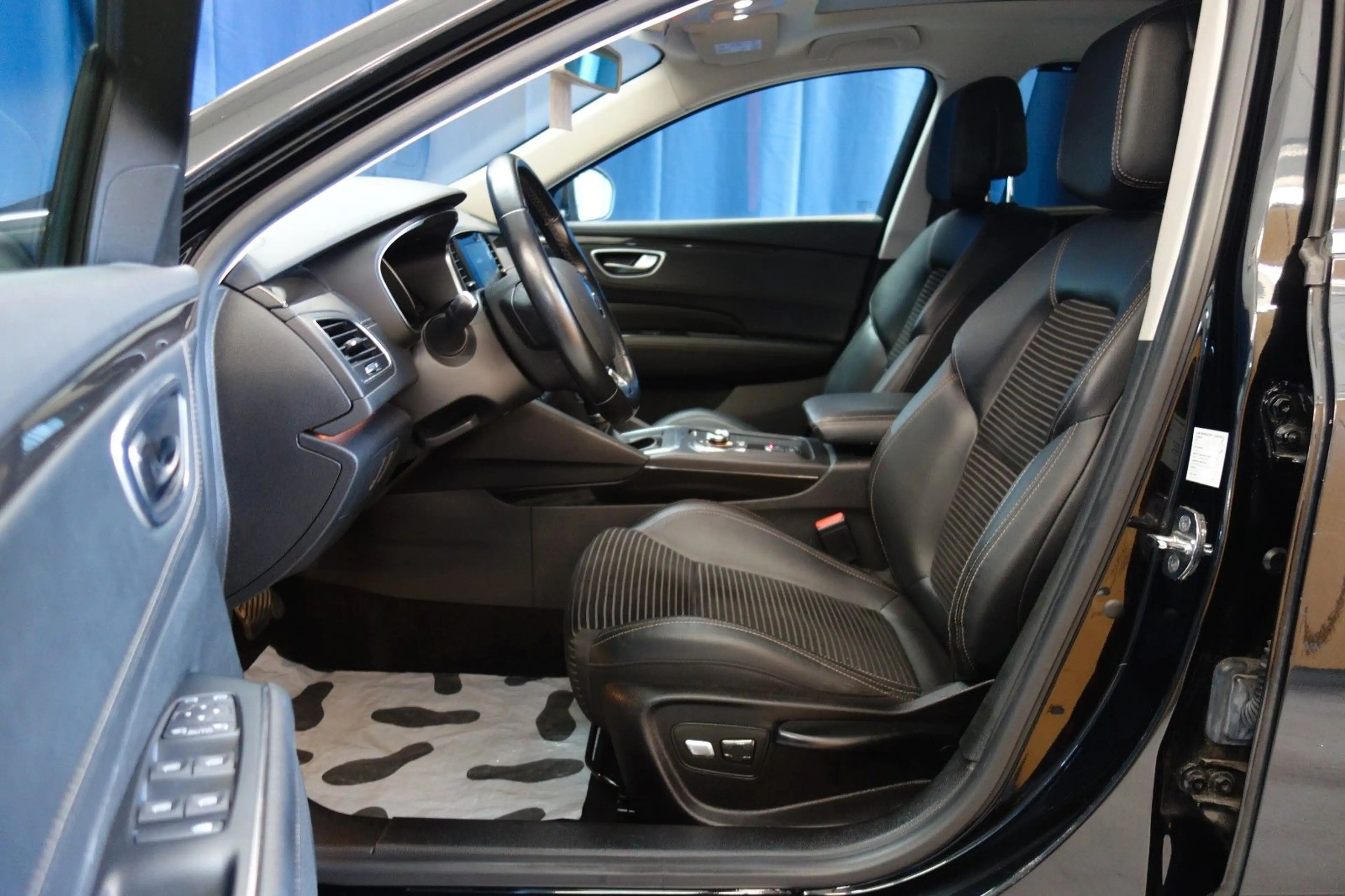 Renault Talisman Grandtour Intens — photo 10