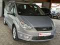 Ford Galaxy Titanium*SHZ*Temp*PDC v+h*Nav*AHK*7Sitzer Plateado - thumbnail 8