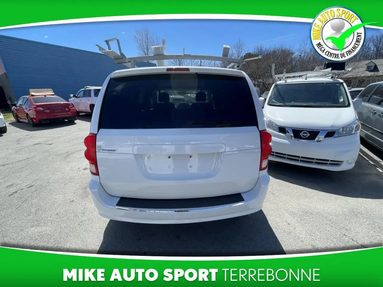 Dodge Grand Caravan снимка Dodge Grand Caravan