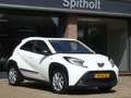 Toyota Aygo X 1.0 VVT-i First 72pk Weiß - thumbnail 4