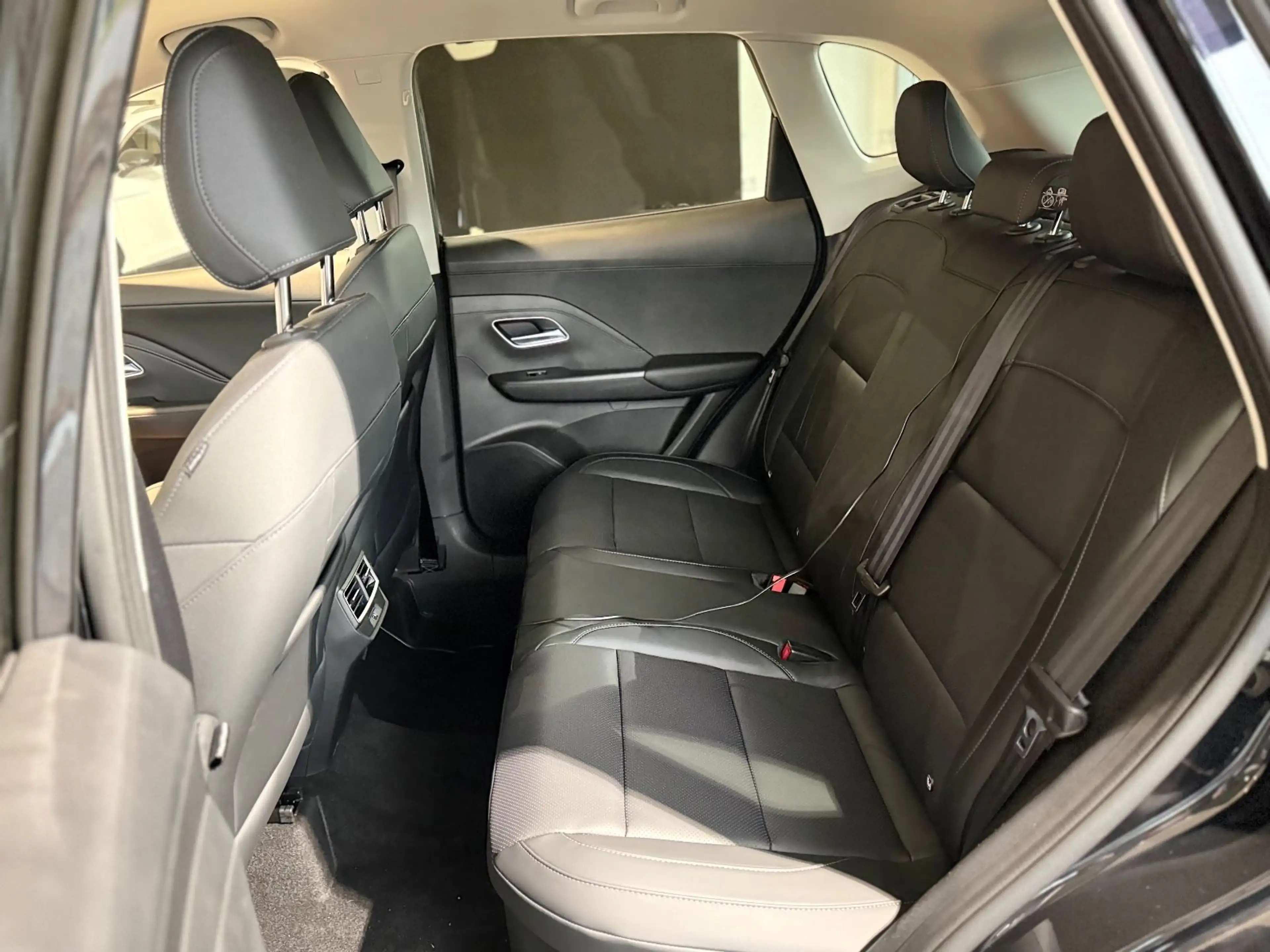 MG ZS HEV LUXURY! *LETZTE GÜNSTIGE TAGESZULASSUNG* — photo 11