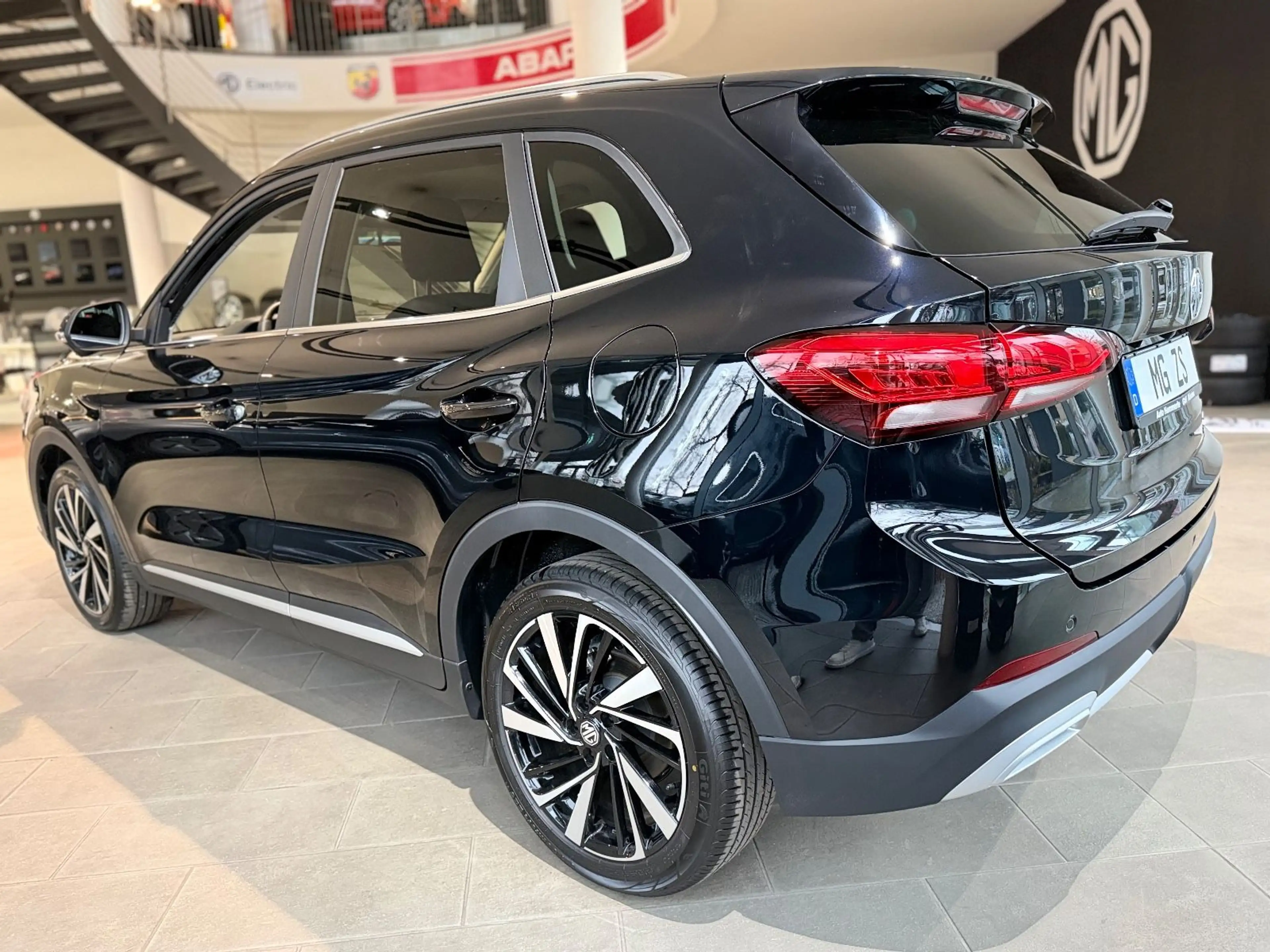 MG ZS HEV LUXURY! *LETZTE GÜNSTIGE TAGESZULASSUNG* — photo 8