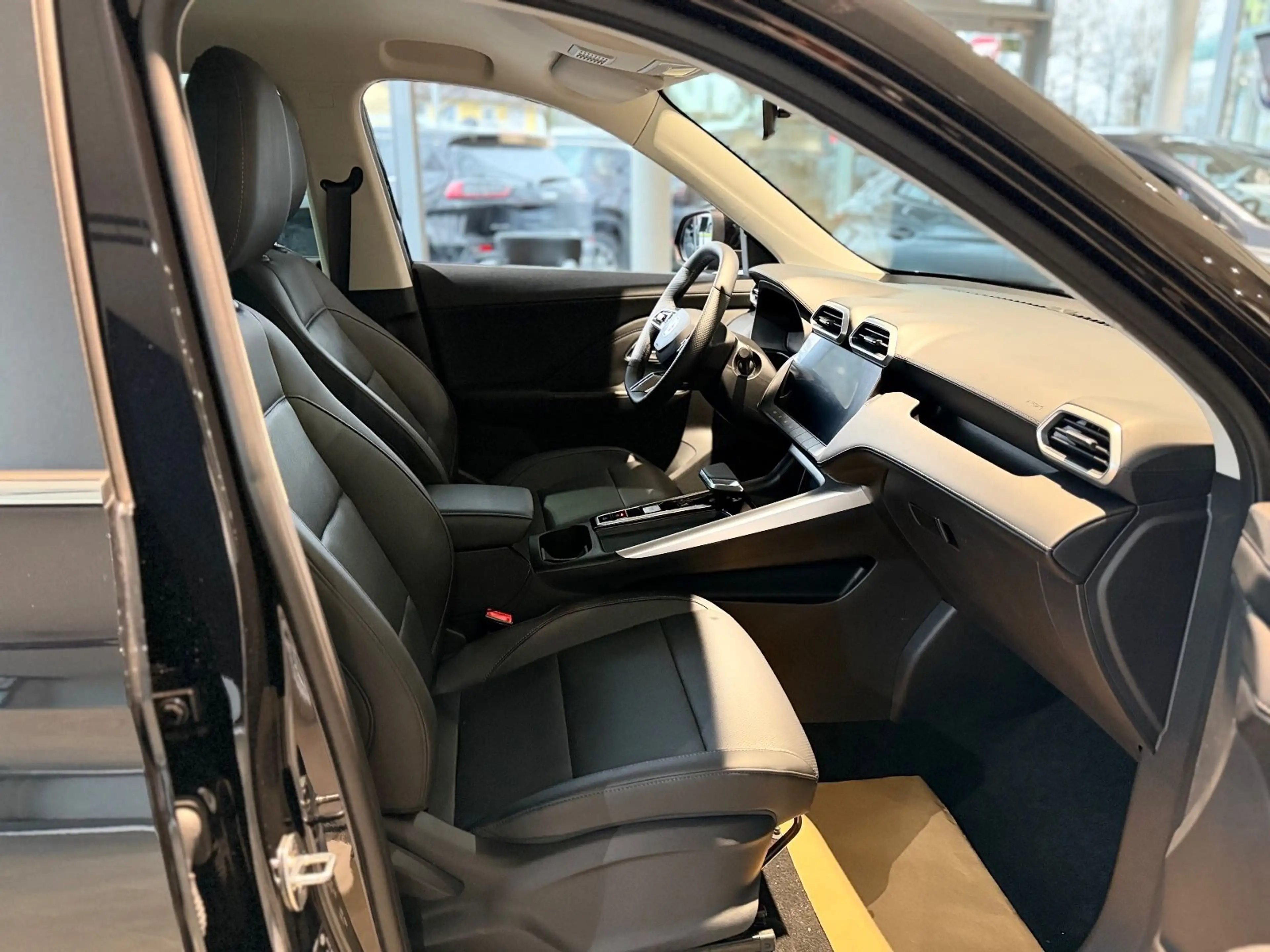 MG ZS HEV LUXURY! *LETZTE GÜNSTIGE TAGESZULASSUNG* — photo 14