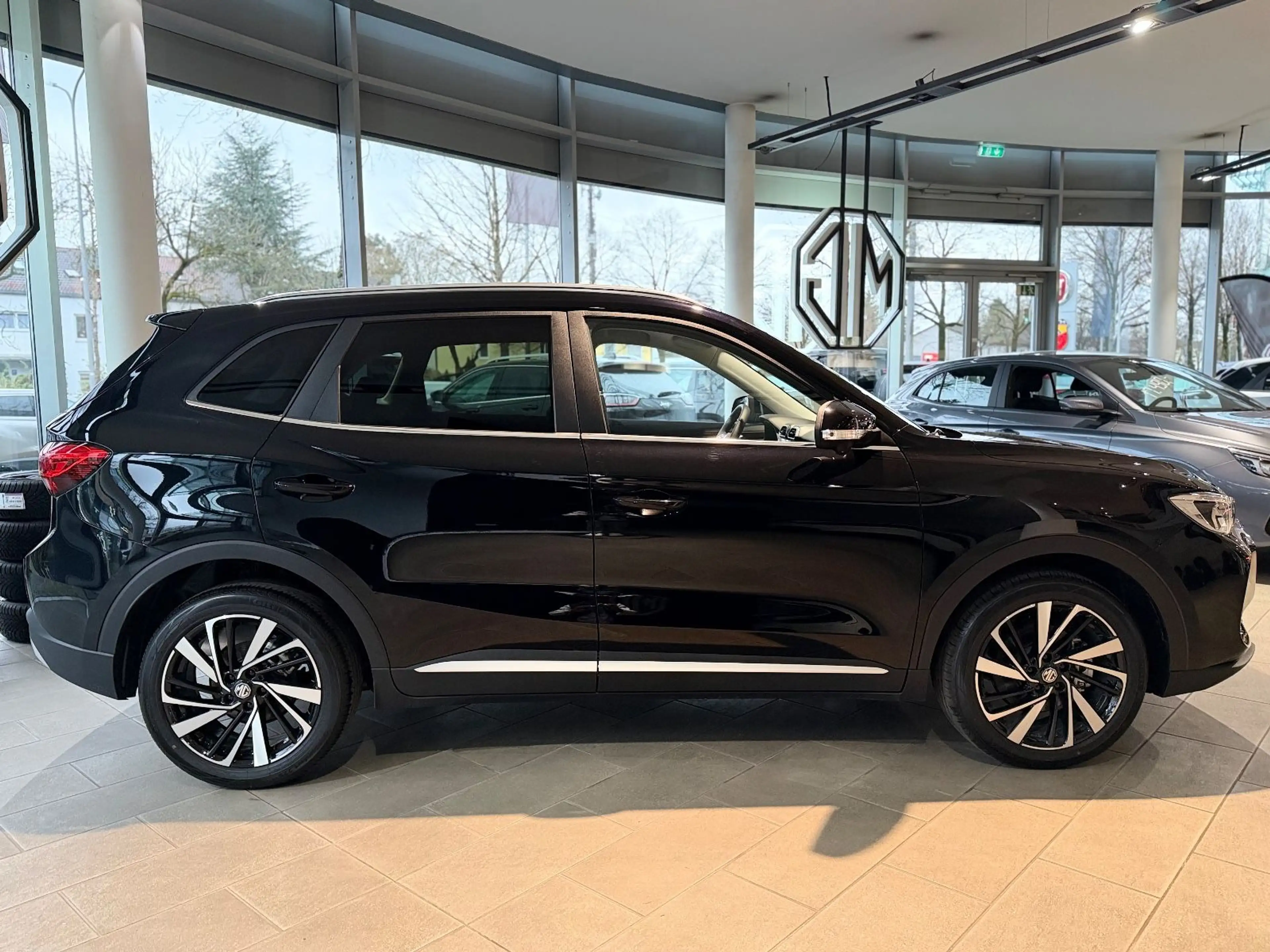 MG ZS HEV LUXURY! *LETZTE GÜNSTIGE TAGESZULASSUNG* — photo 6