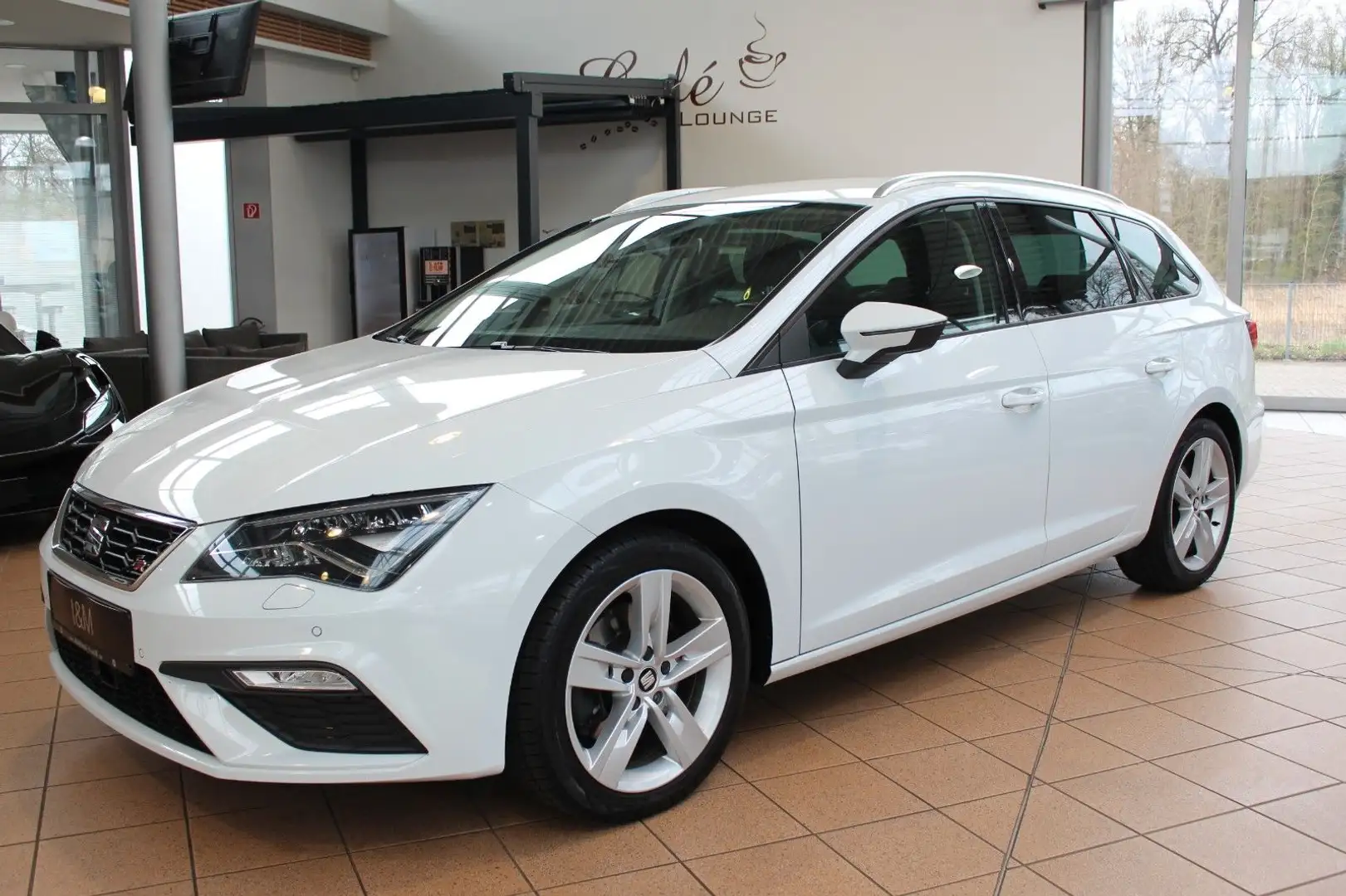 SEAT Leon ST FR+Carplay+Navi+Matrix+SHZ+ACC+ Weiß - 2