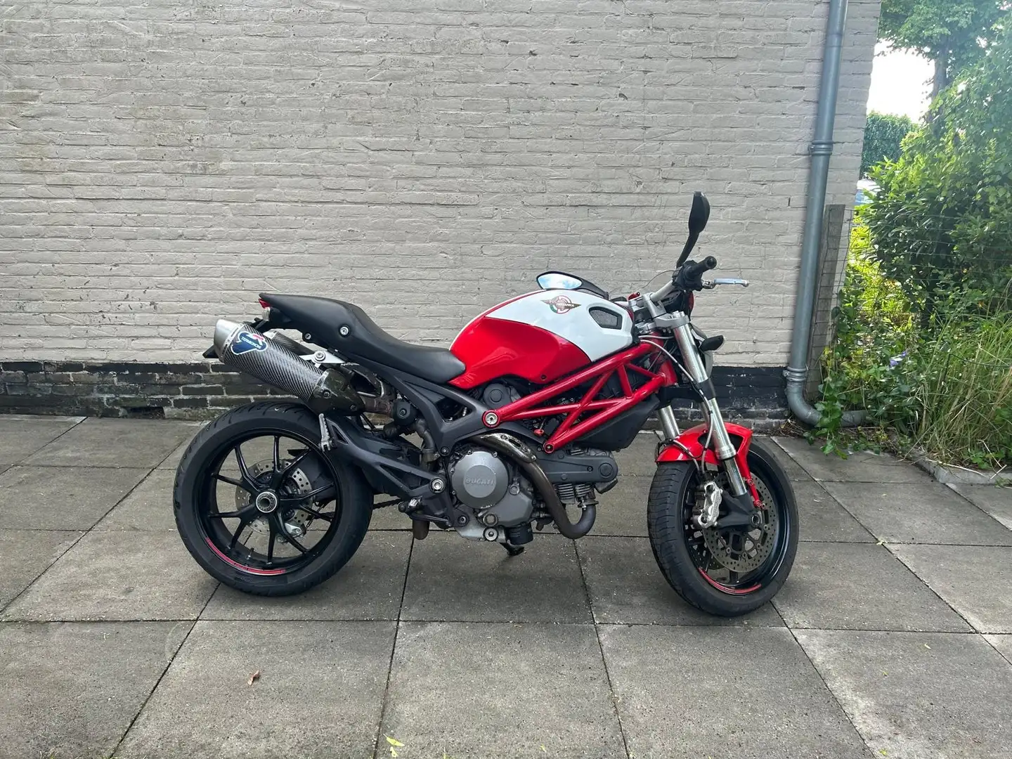 Ducati Monster 796 ABS Rouge - 1