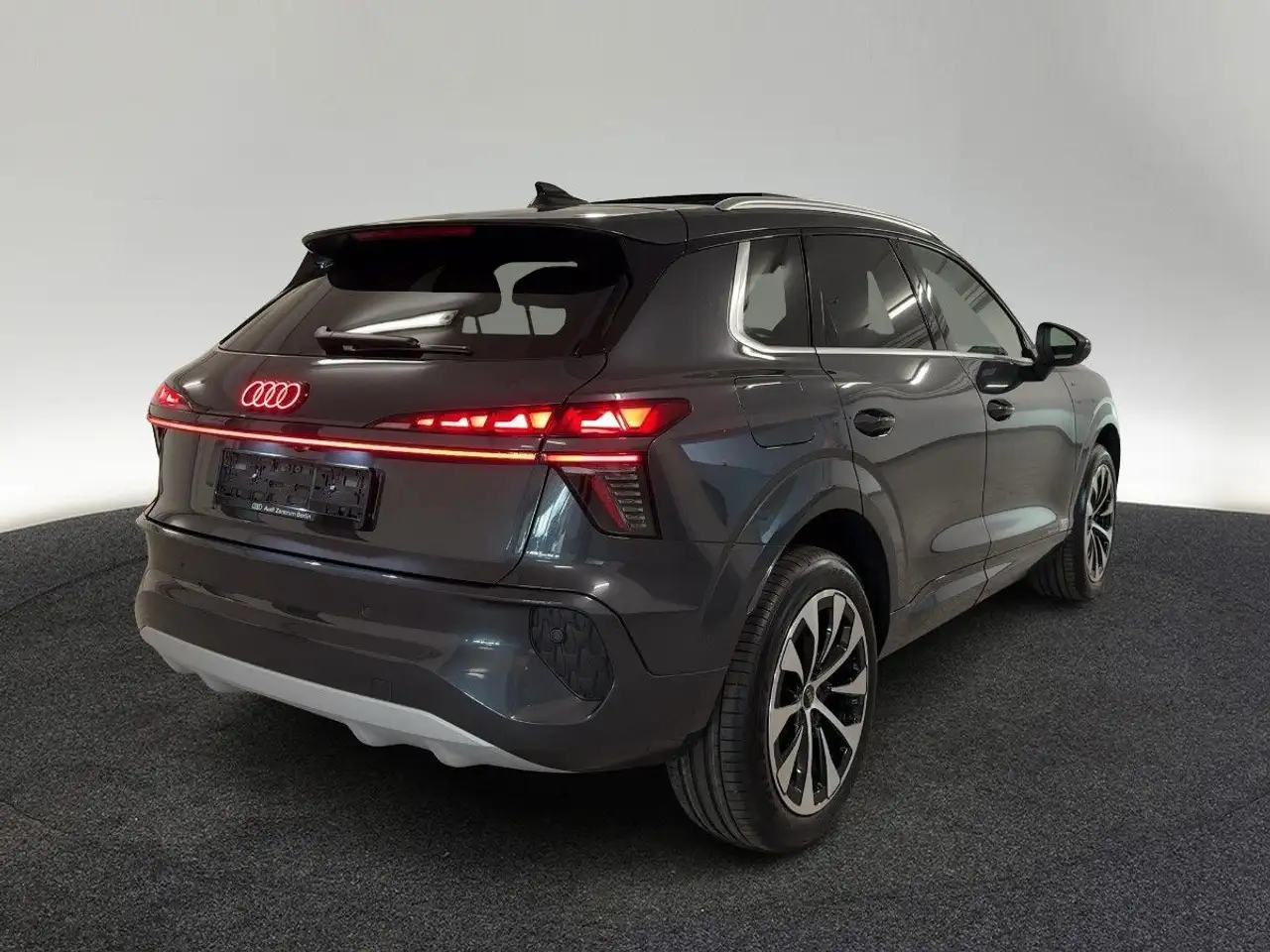 Audi Q3 e-hybrid S tronic 6