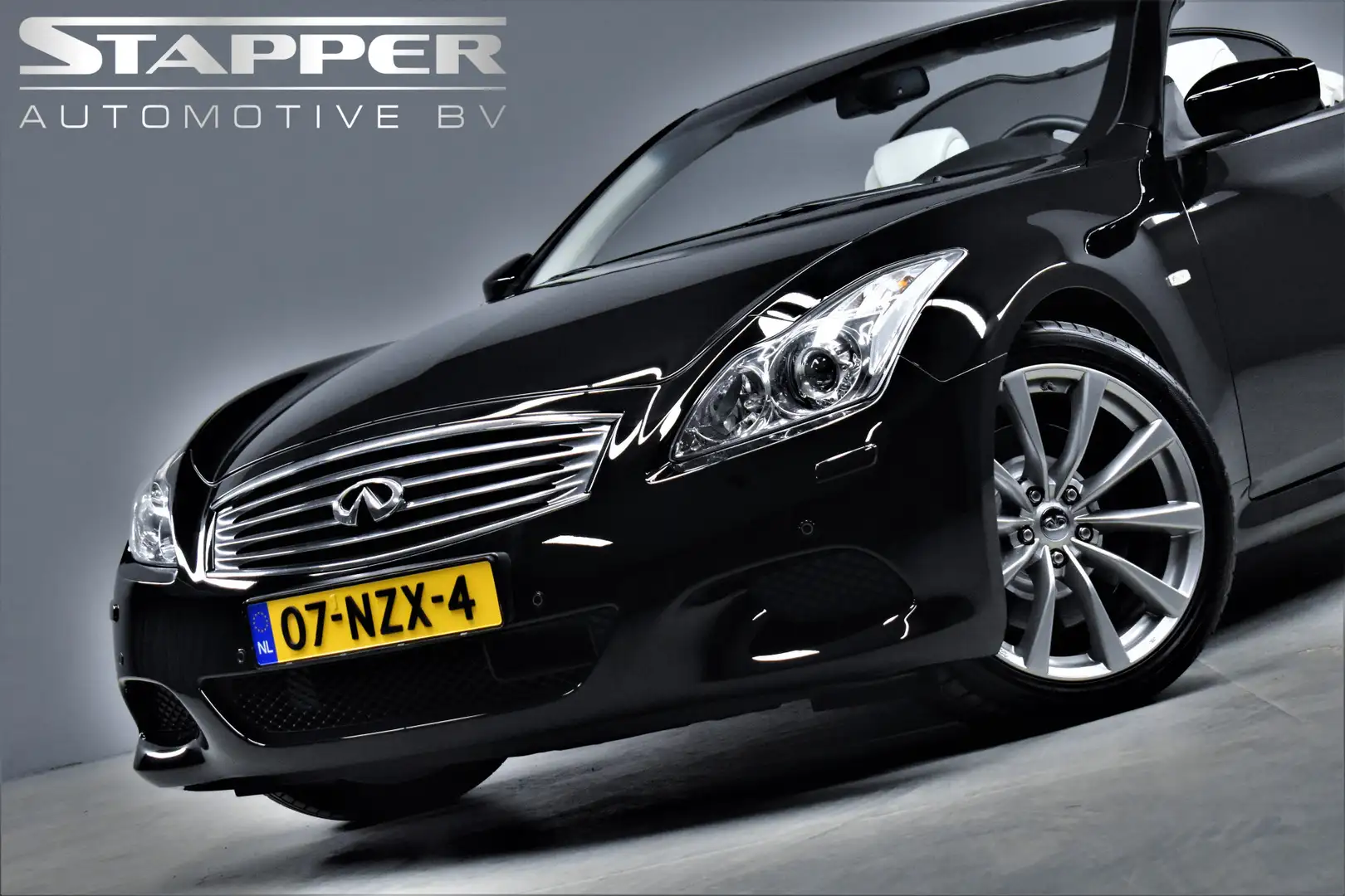 Infiniti G37 GT 320pk V6 Automaat Premium Org.NL Xenon/Navi/Led Negro - 2
