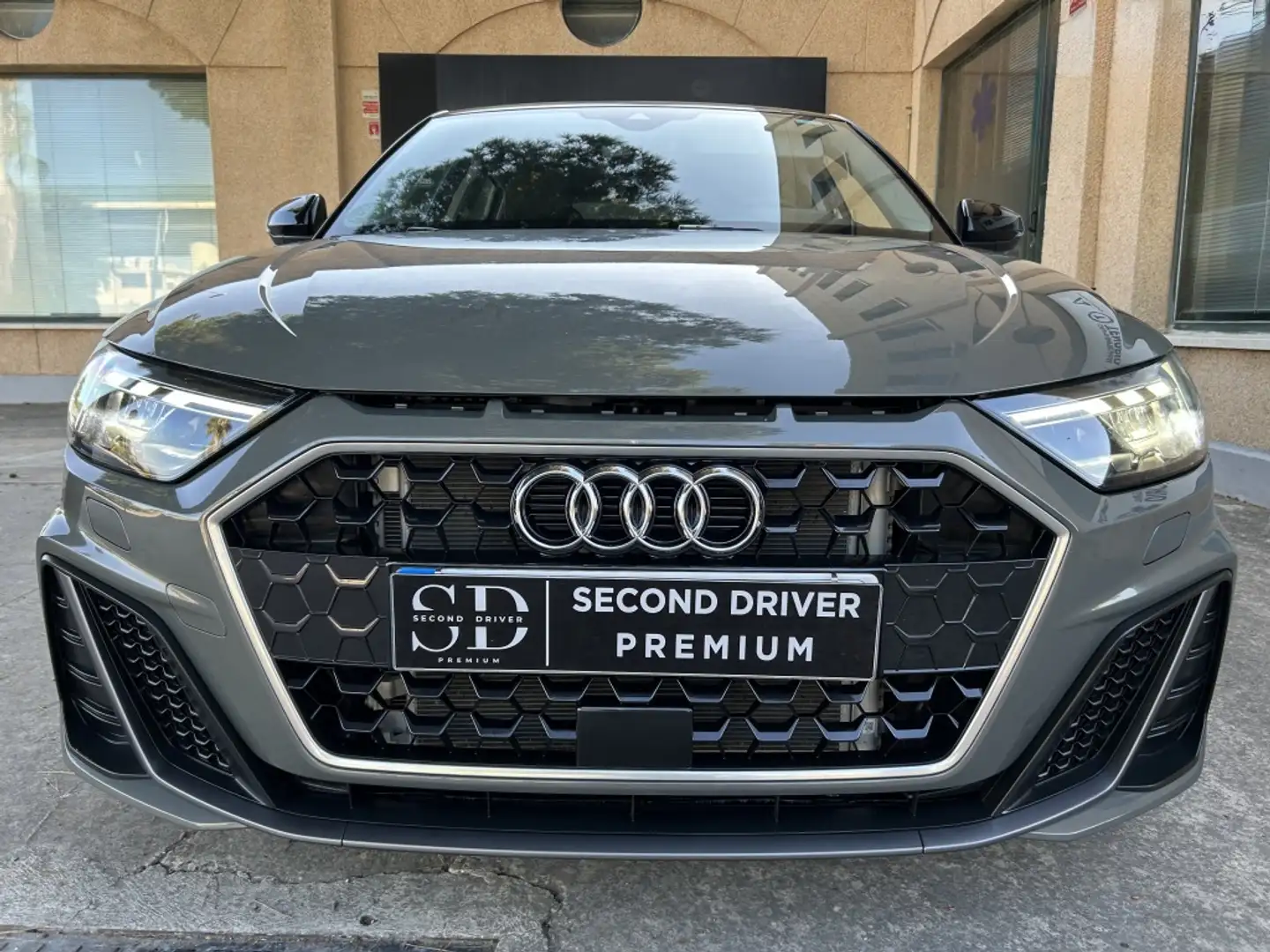 Audi A1 Sportback 30 TFSI Adrenalin S tronic Gris - 1