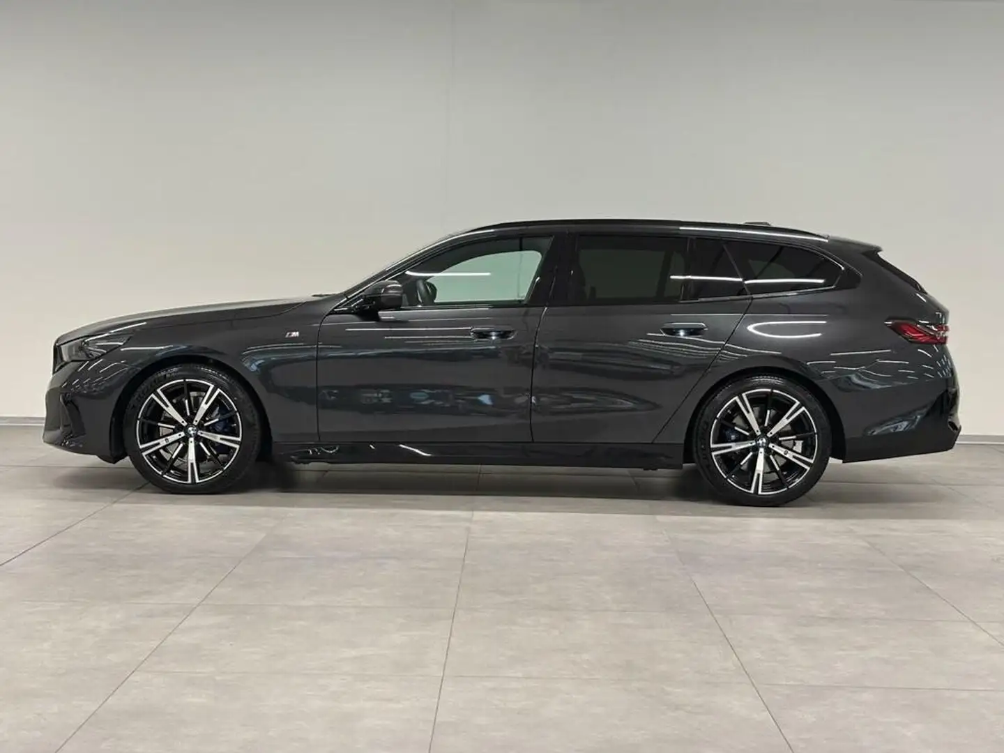 BMW 520 Serie 5 520d Touring 48V xdrive M Sport Pro auto Grigio - 2