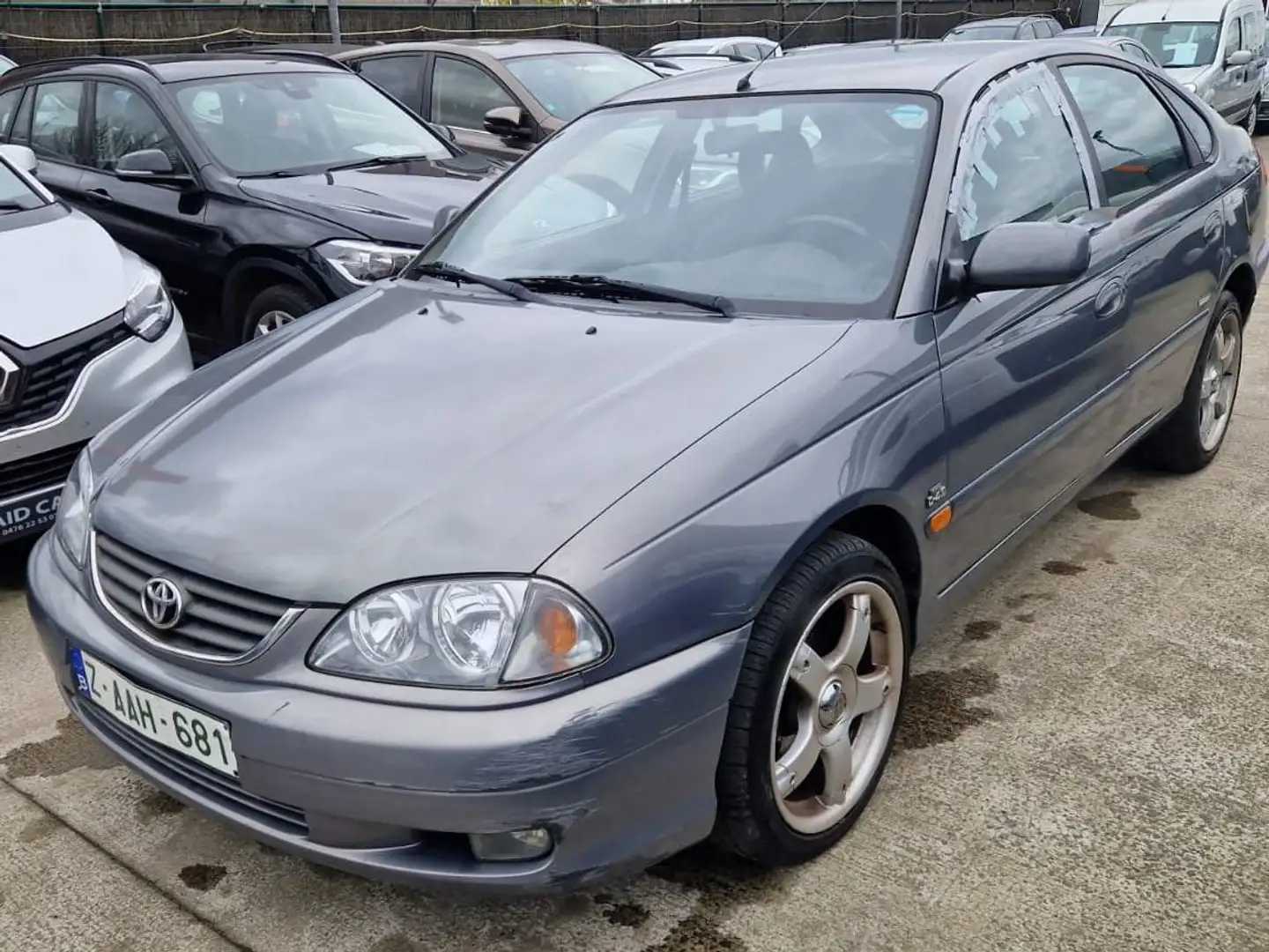 Toyota Avensis 2.0 Turbo D-4D Linea Natura Grigio - 1