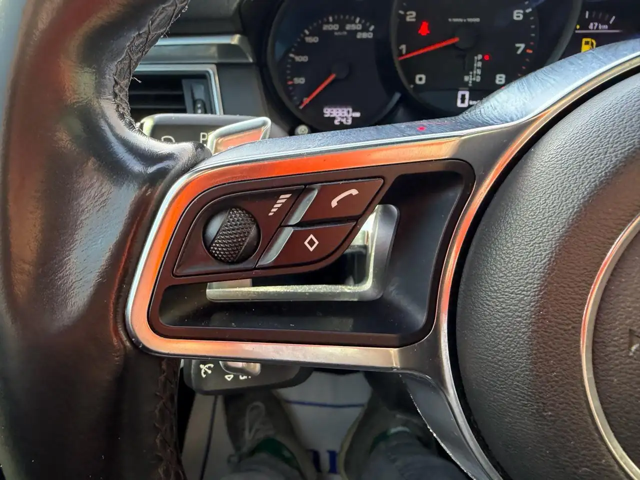 Porsche Macan снимка Porsche Macan