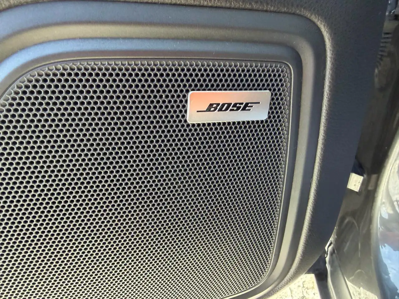 Porsche Macan снимка Porsche Macan