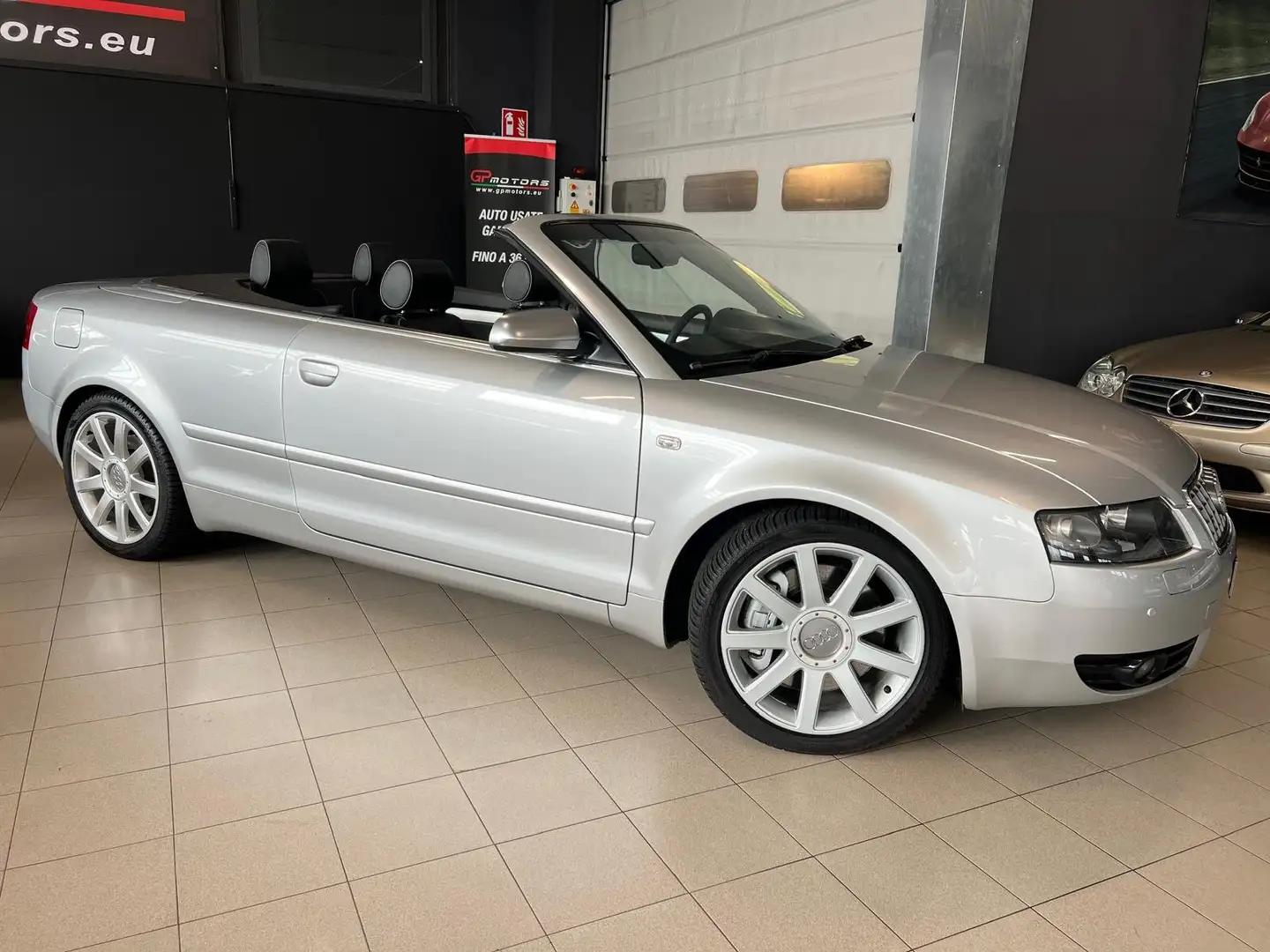 Audi S4 Cabrio 4.2 V8 quattro tiptronic  FULL SERVICE ! Argento - 2
