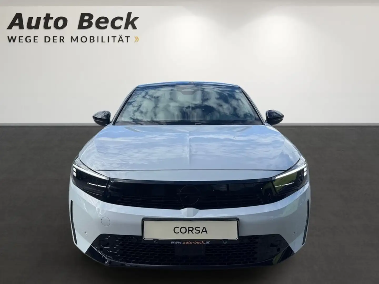 Opel Corsa 1,2 GS Weiß - 2