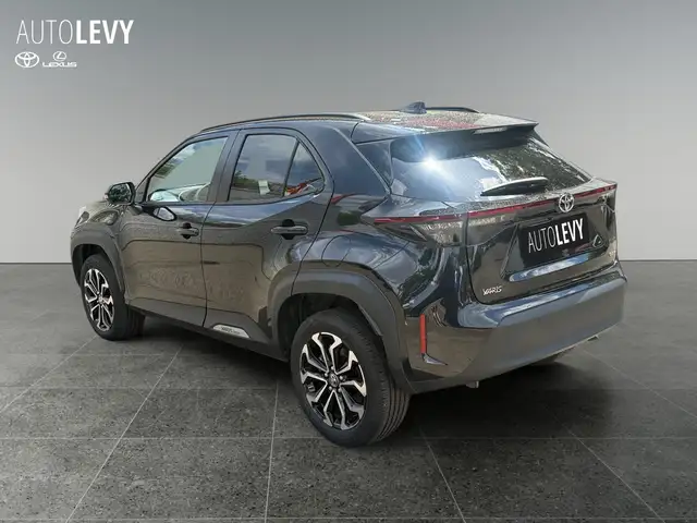 Toyota Yaris Cross view 4