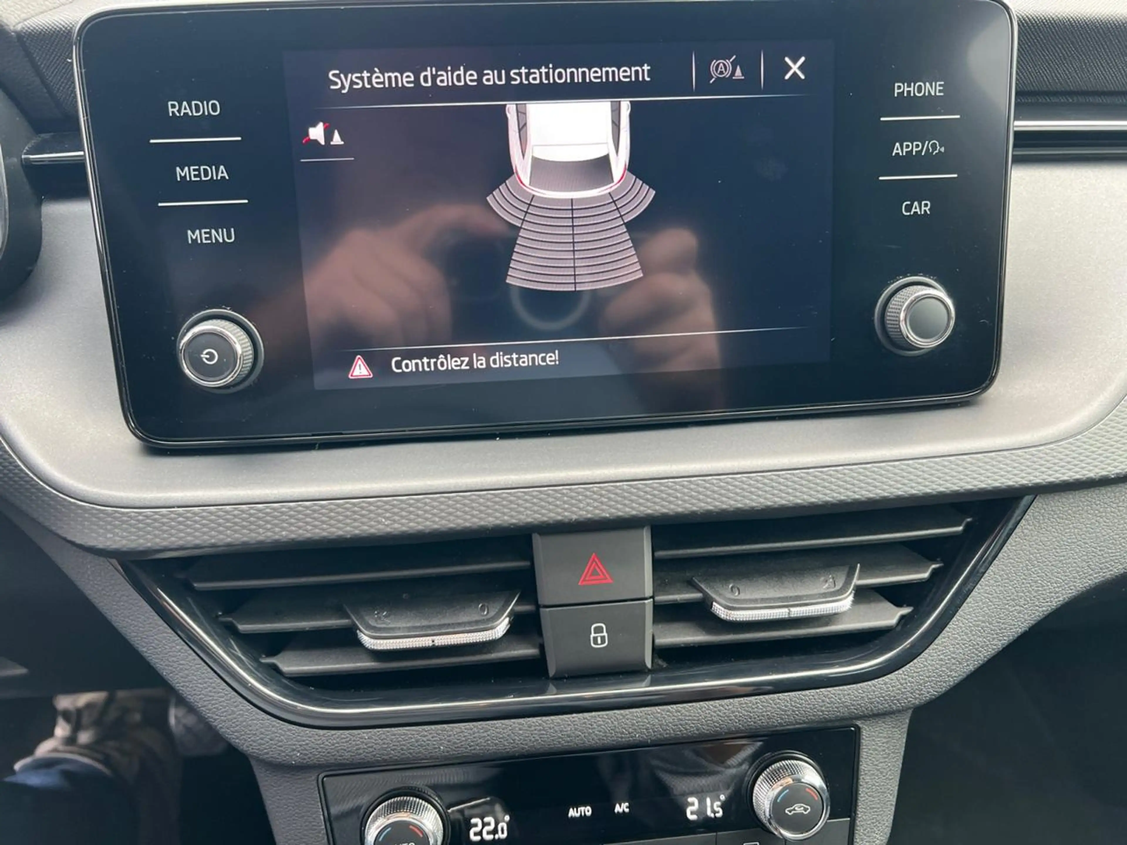 Skoda Scala 1.0 TSI Ambition — photo 9