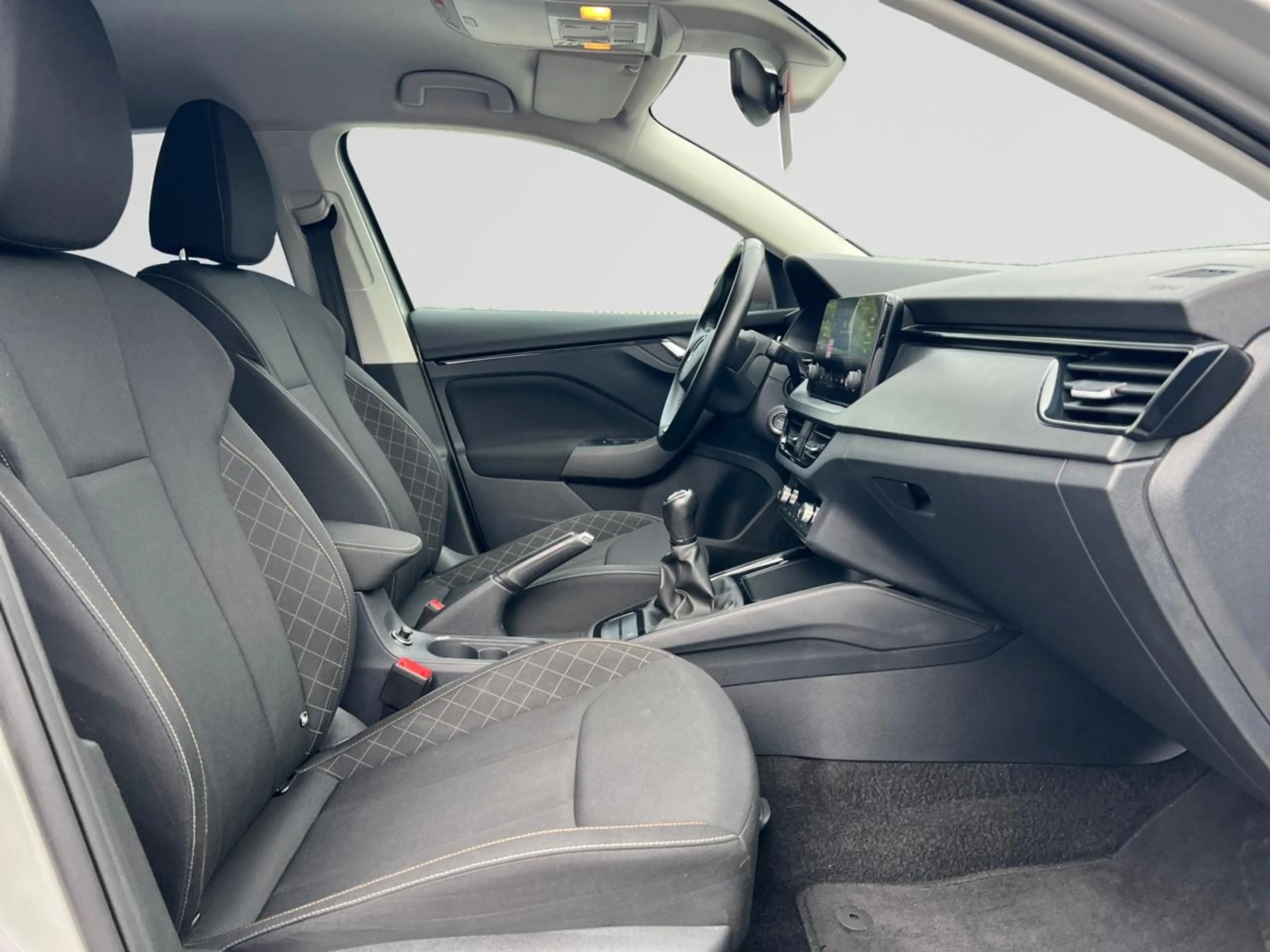 Skoda Scala 1.0 TSI Ambition — photo 14