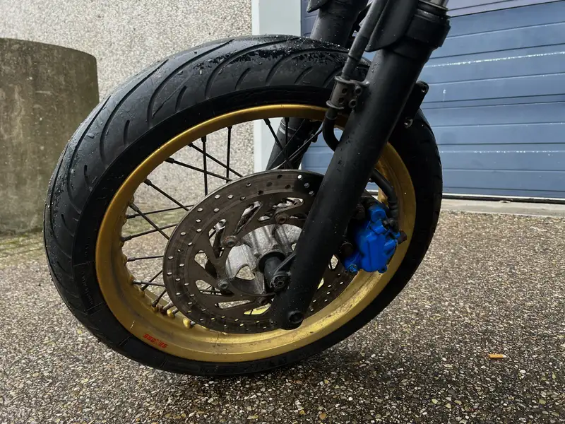 Yamaha WR 125 - foto 6