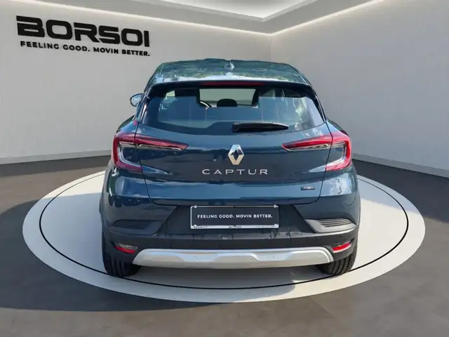 Renault Captur view 4