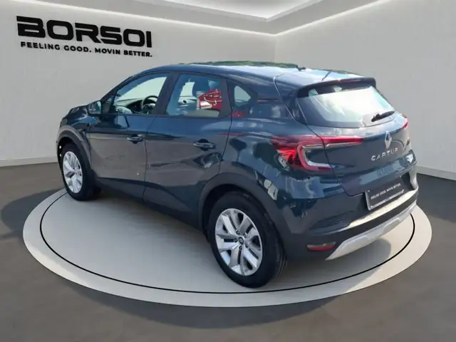 Renault Captur view 3