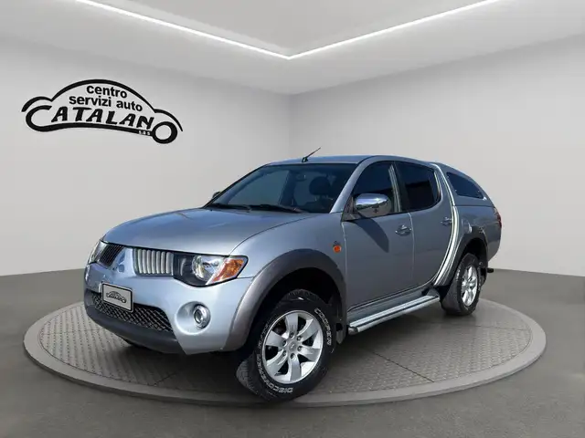 Mitsubishi L200 Cab IV 2006 d.cab 2.5 di-d 136cv  Intense