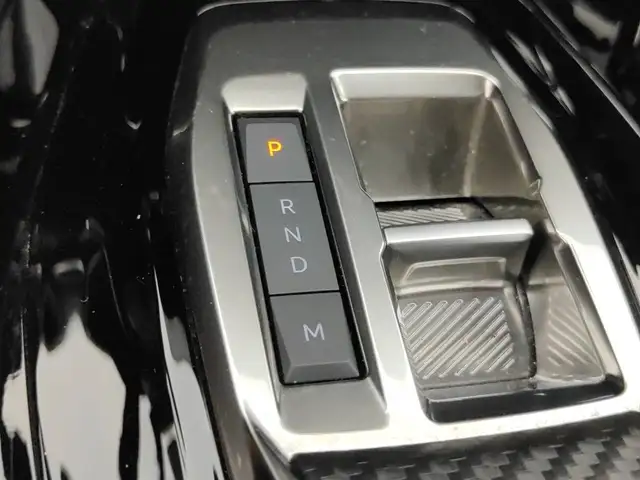 Peugeot 2008 view 7