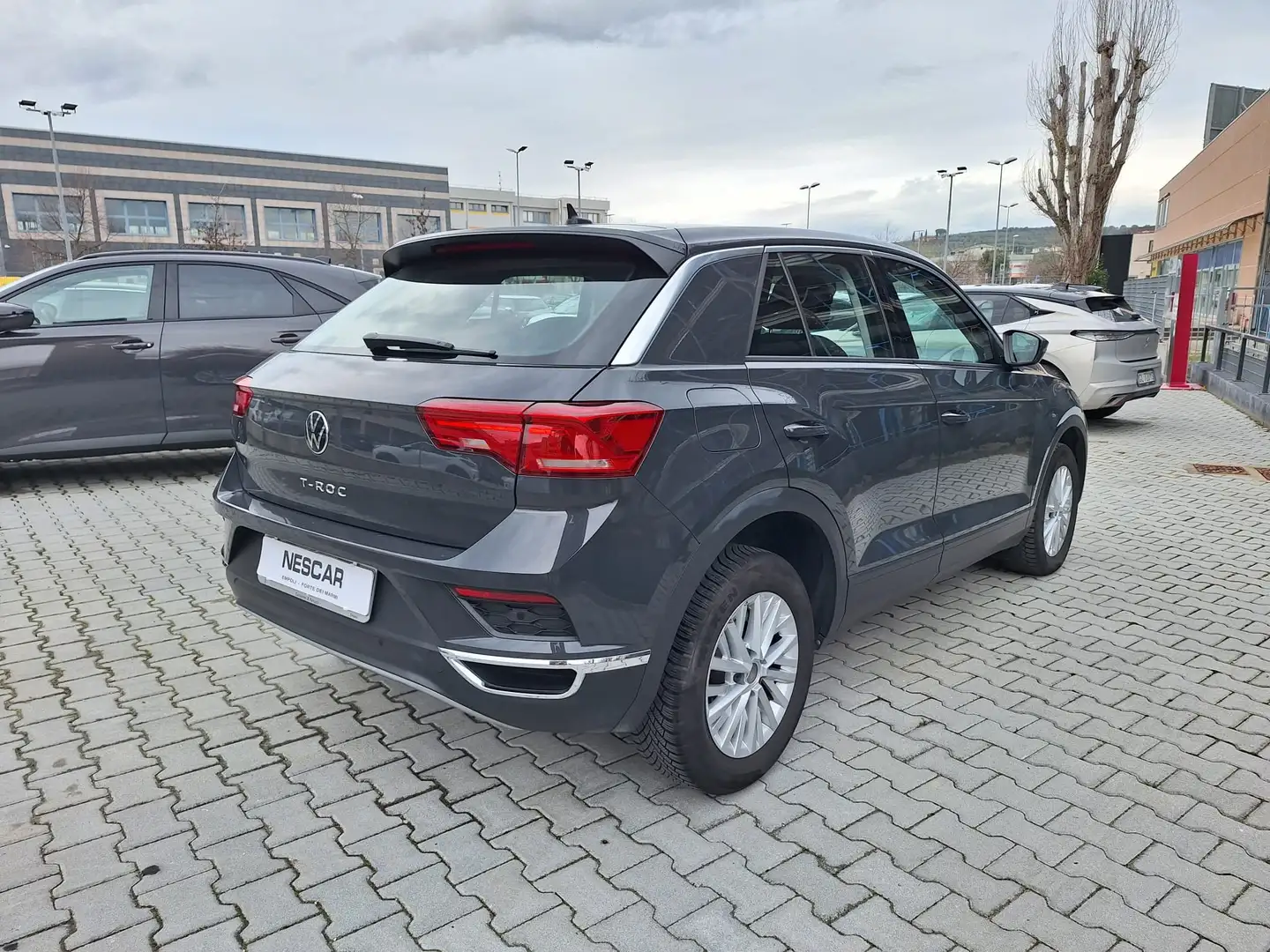Volkswagen T-Roc T-Roc 2.0 tdi Business 150cv dsg IVA ESPOSTA Grigio - 2