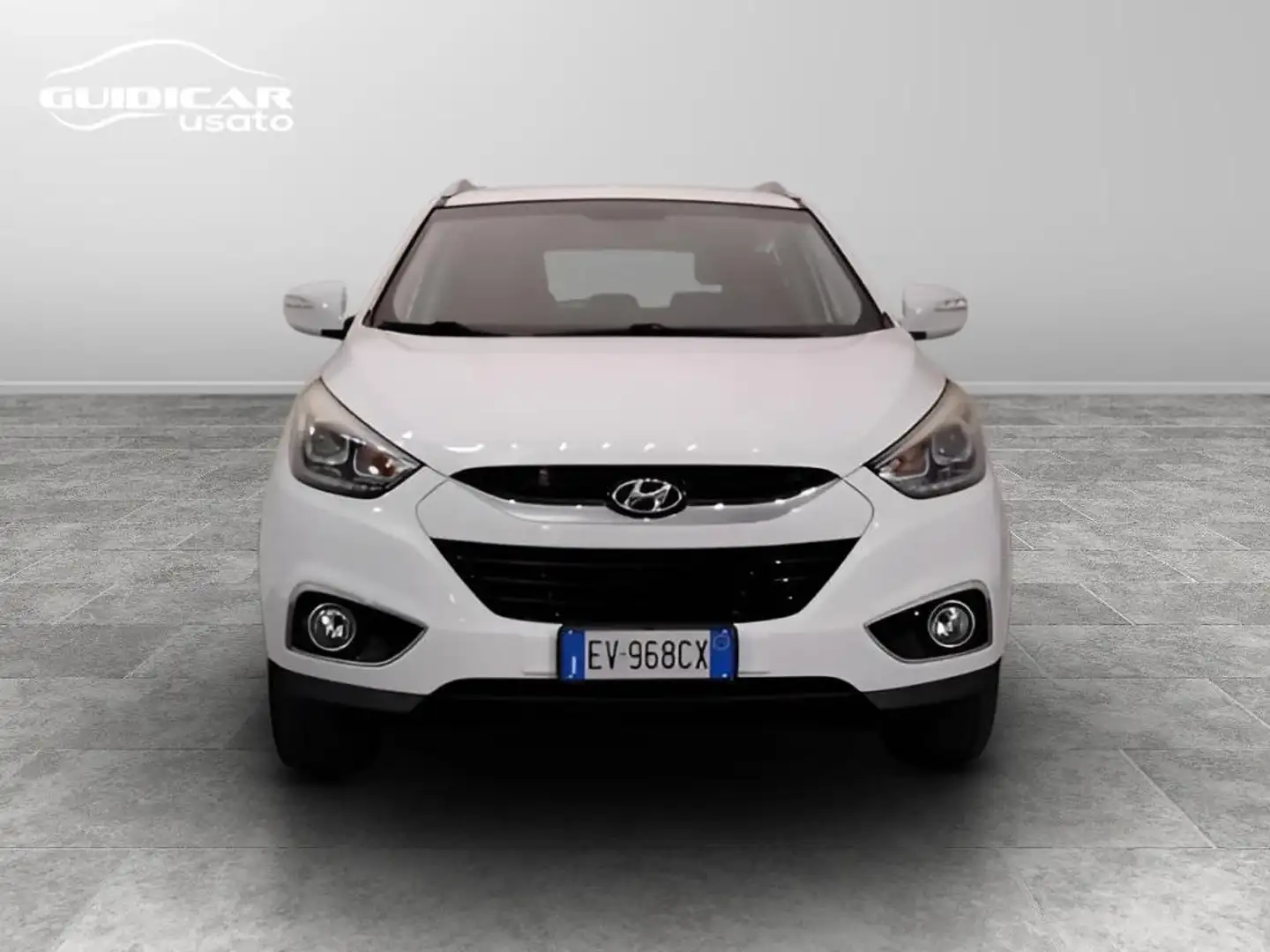 Hyundai iX35 1.7 crdi Comfort 2wd FL Bianco - 2