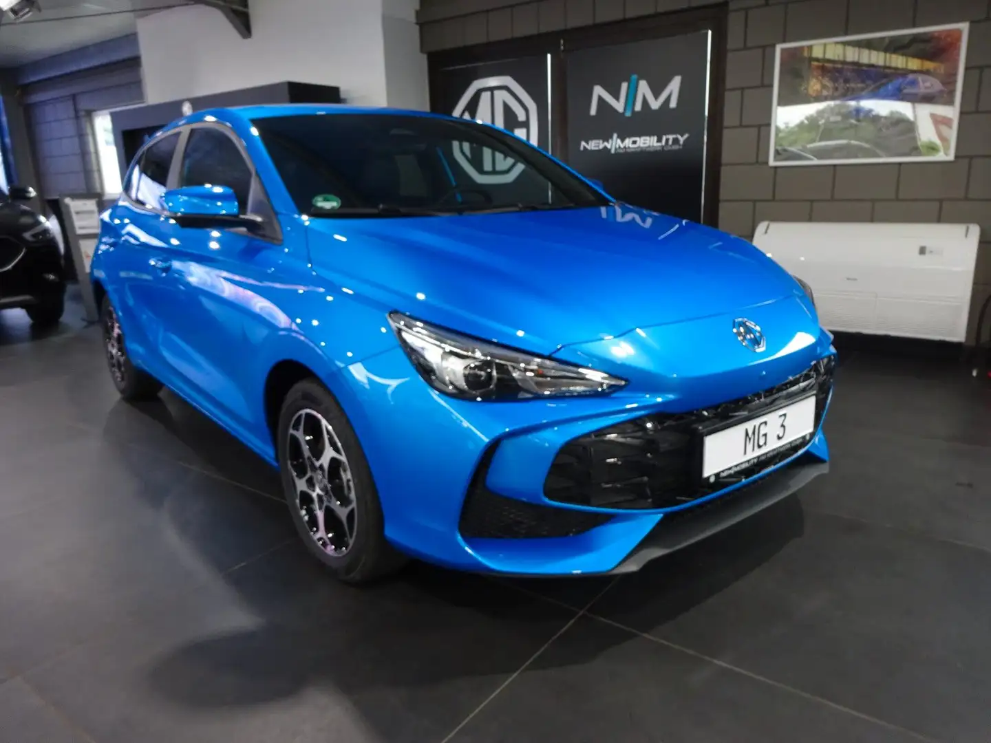 MG MG3 Luxury Hybrid+ MY24 *Lagerfahrzeug* Azul - 1