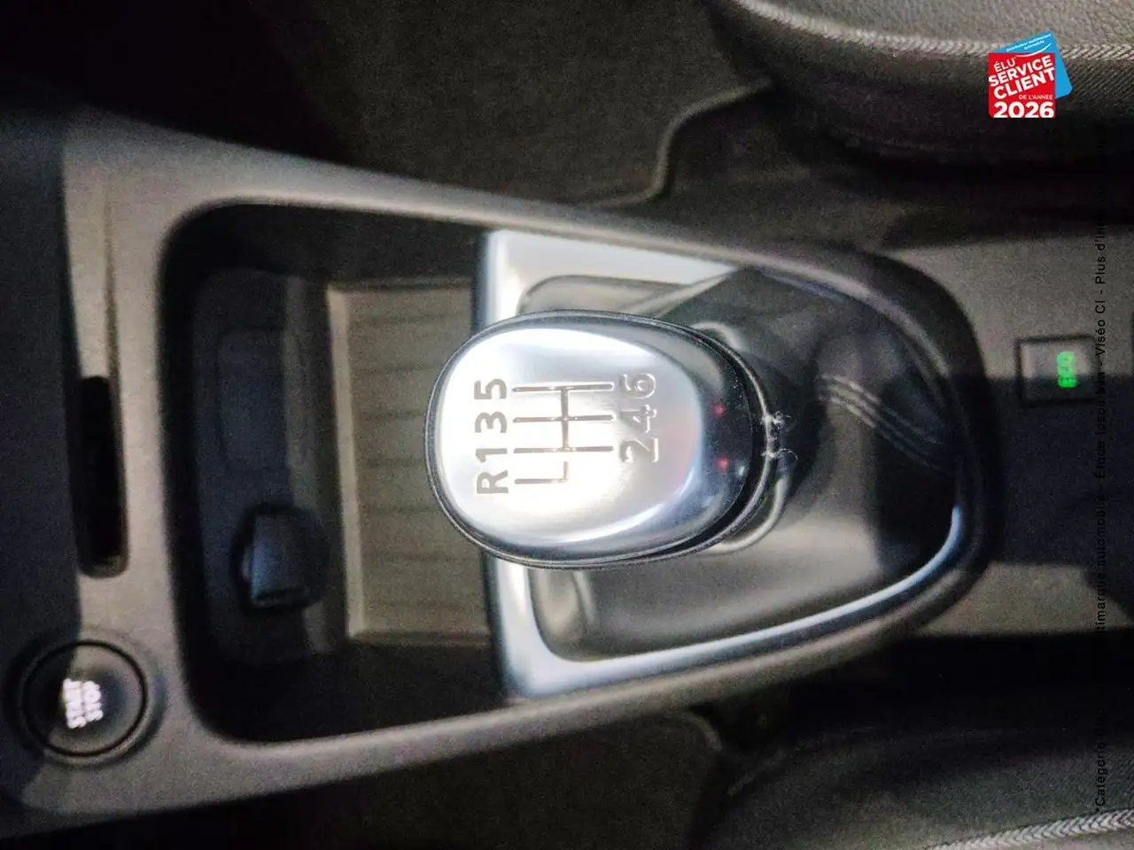 Renault Captur — photo 16