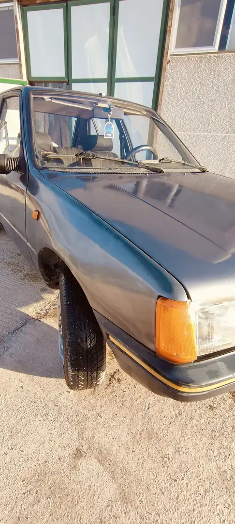 Peugeot 205 5p 1.1 Style - 2