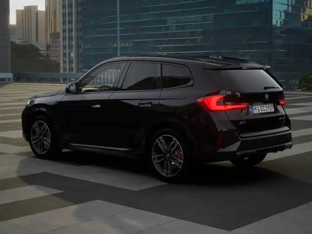 BMW X1 view 2
