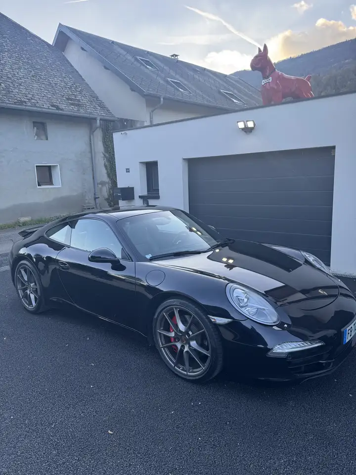 Porsche 991 — photo 1 of 9