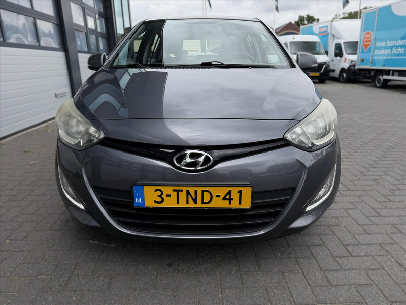 Hyundai i20 1.2I 86Pk, Apple/Carplay, 4 Nwe Banden, Trekhaak — photo 2
