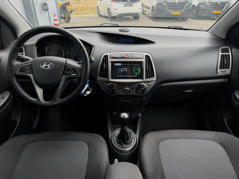 Hyundai i20 1.2I 86Pk, Apple/Carplay, 4 Nwe Banden, Trekhaak — photo 11