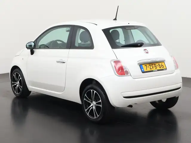 Fiat 500 view 6
