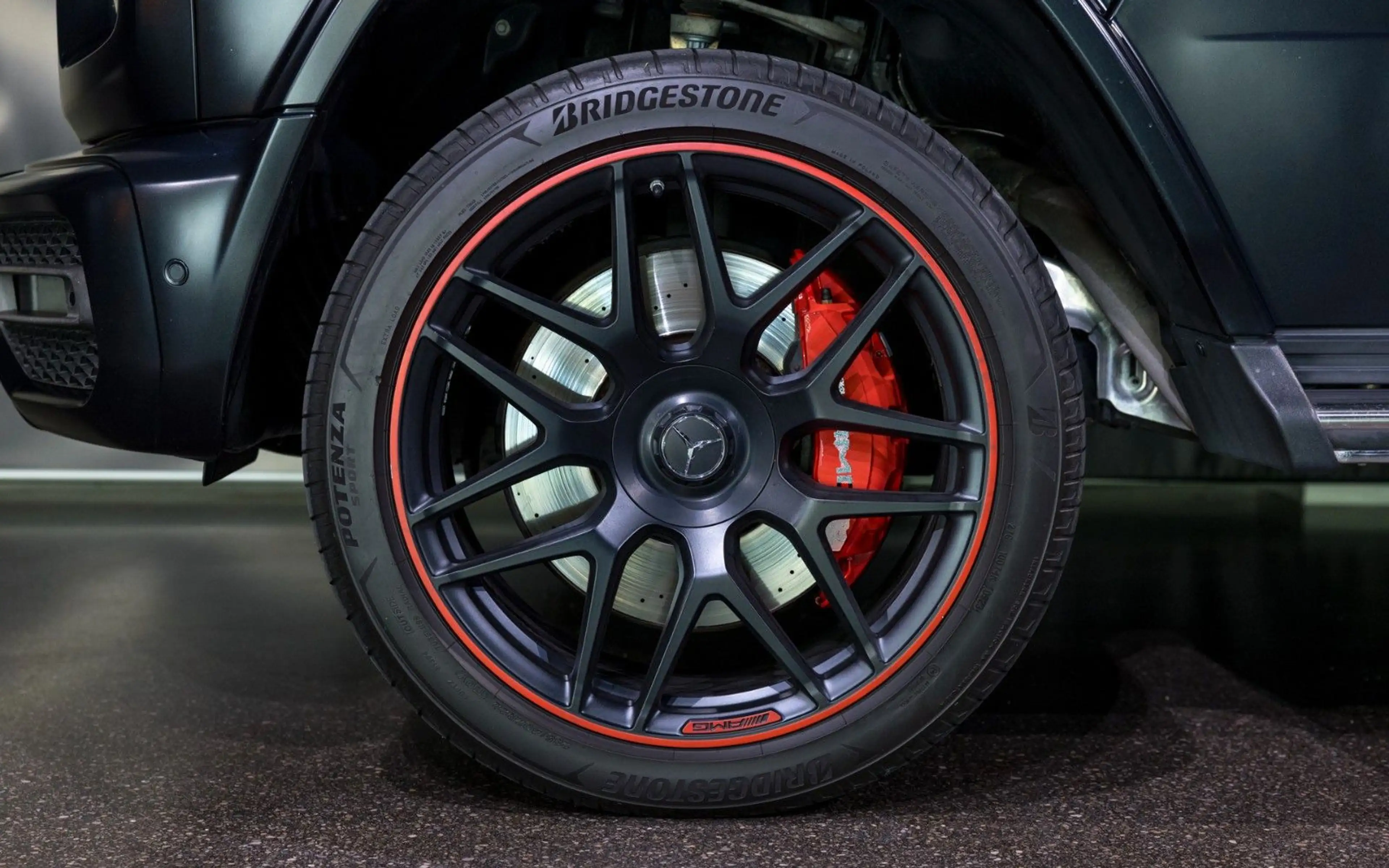 Mercedes-Benz G 63 AMG | EDITION 1 | NIGHTBLACKMAGNO | CARBON — photo 8