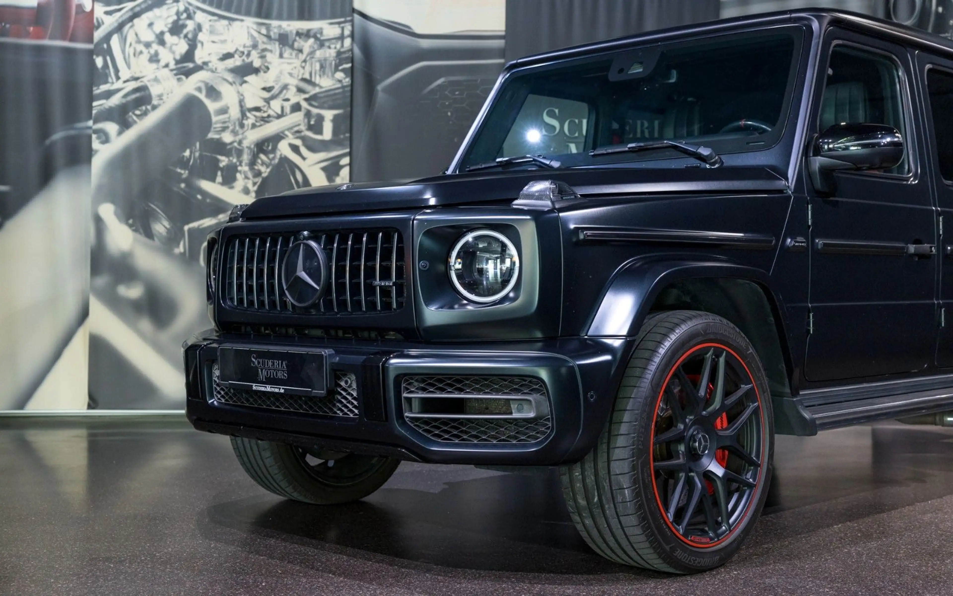Mercedes-Benz G 63 AMG | EDITION 1 | NIGHTBLACKMAGNO | CARBON — photo 2