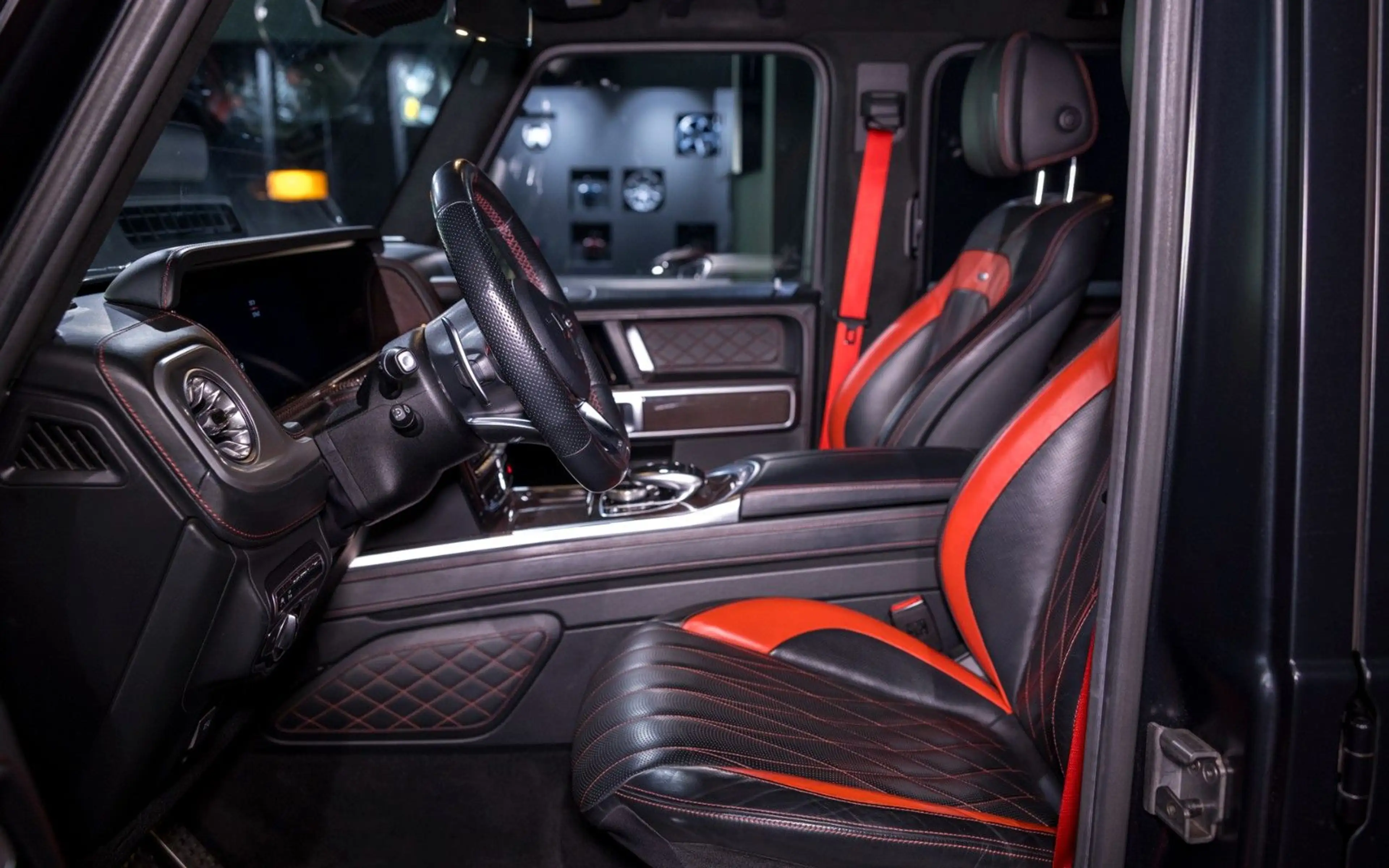 Mercedes-Benz G 63 AMG | EDITION 1 | NIGHTBLACKMAGNO | CARBON — photo 10