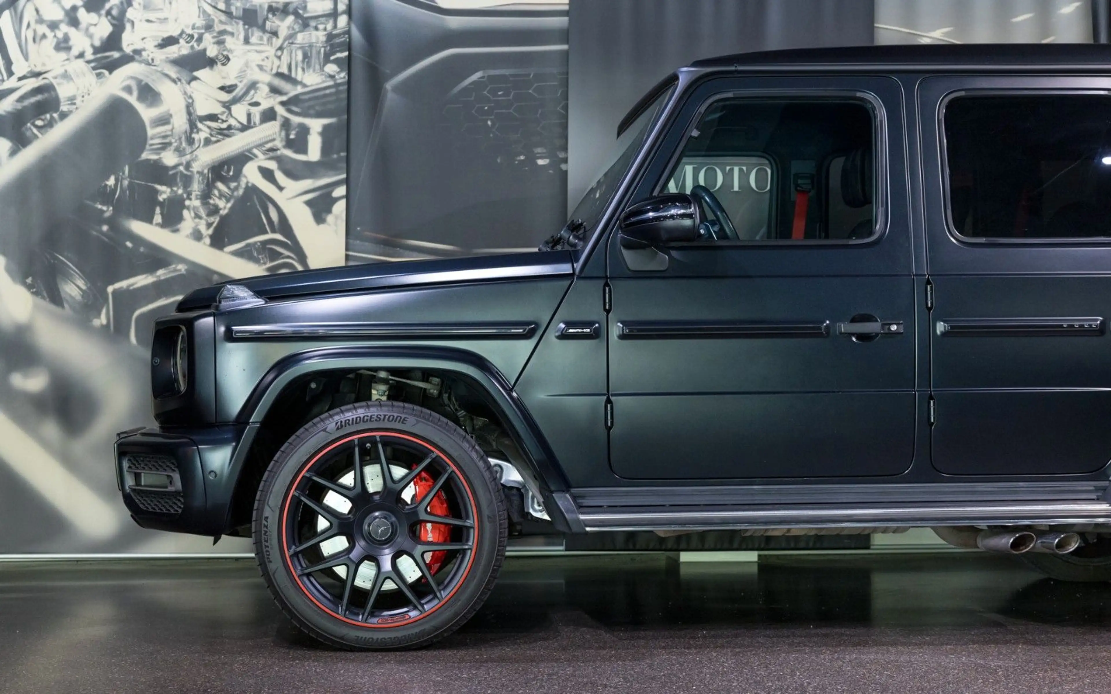 Mercedes-Benz G 63 AMG | EDITION 1 | NIGHTBLACKMAGNO | CARBON — photo 3