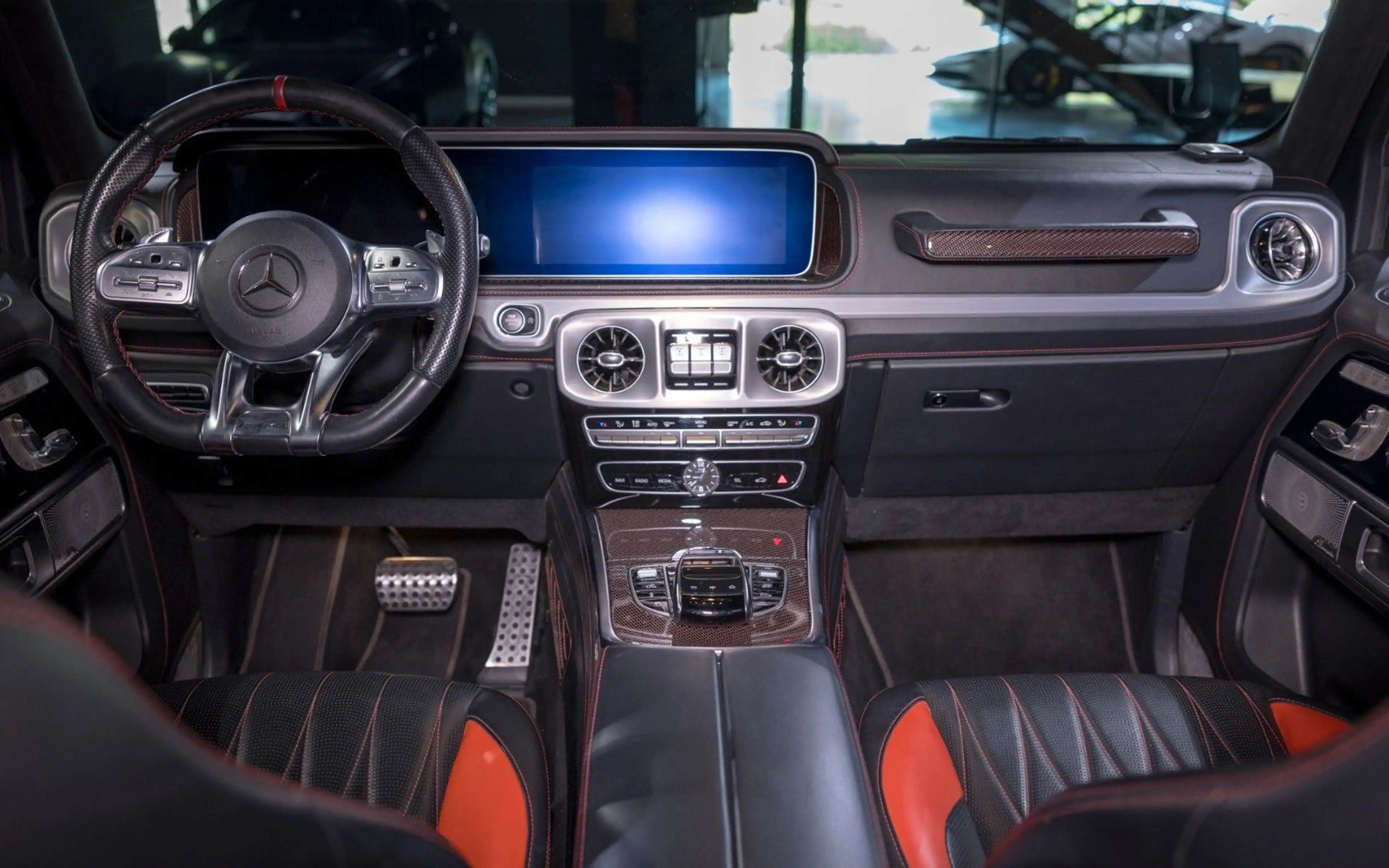 Mercedes-Benz G 63 AMG | EDITION 1 | NIGHTBLACKMAGNO | CARBON — photo 14