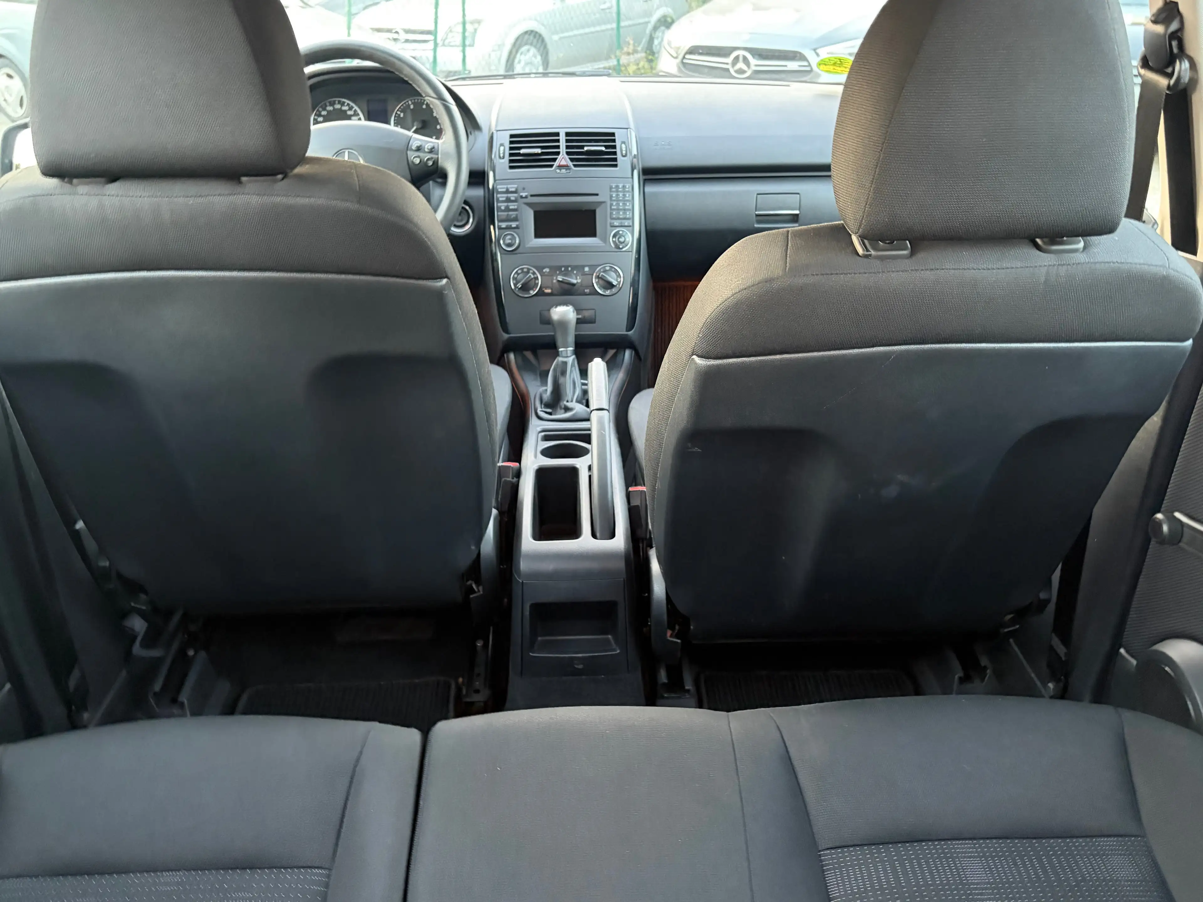 Mercedes-Benz A 180 A 180 5-türig*HU/AU Neu*Klima* — photo 12