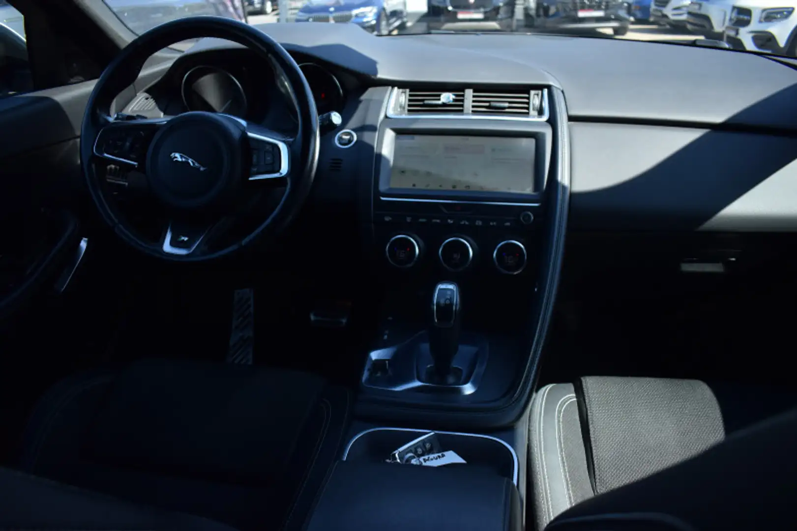 Jaguar E-Pace 2.0D 180CH R-DYNAMIC AWD BVA9 Blanc - 2