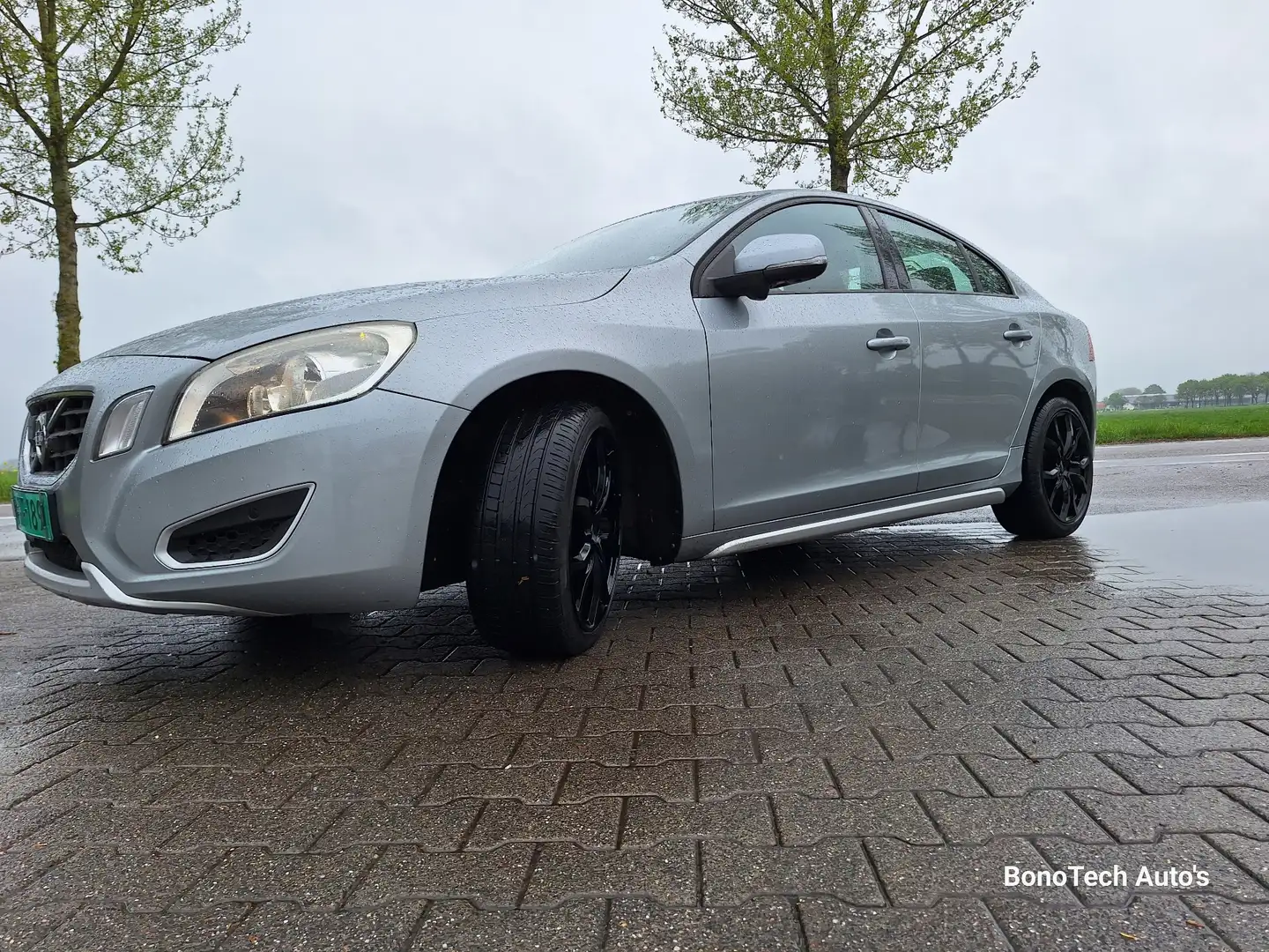 Volvo S60 2.0T Intro Edition polar Zilver - 2